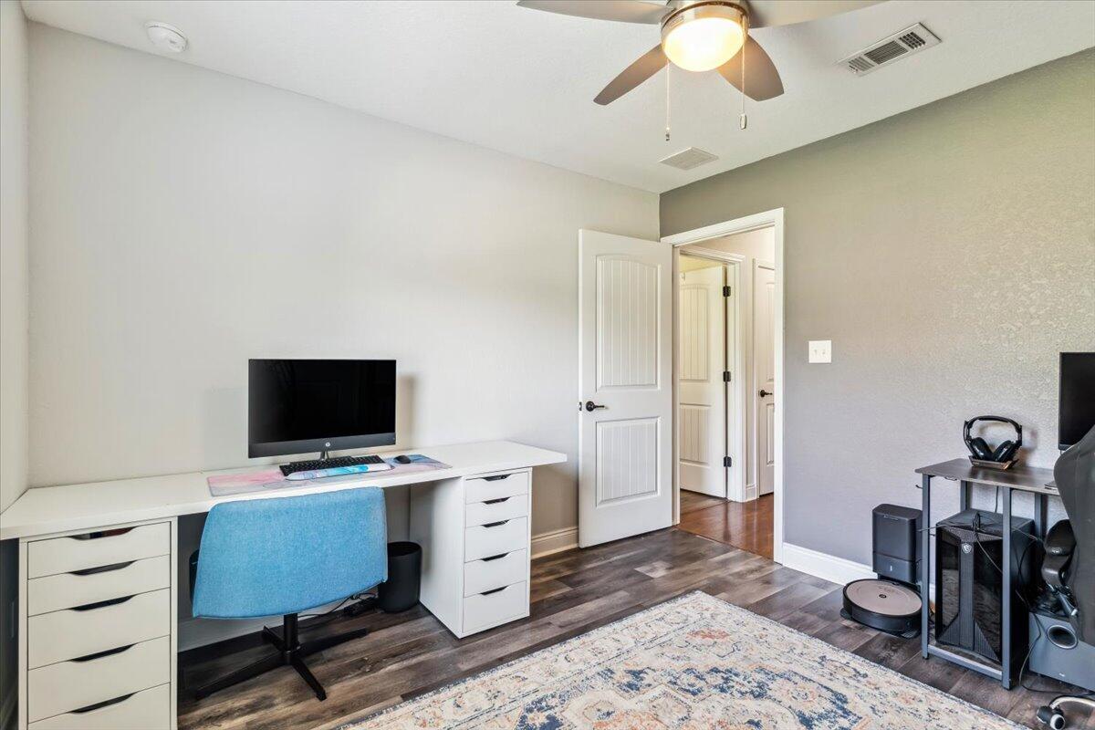 NAVARRE S/D 2ND ADDN - Residential
