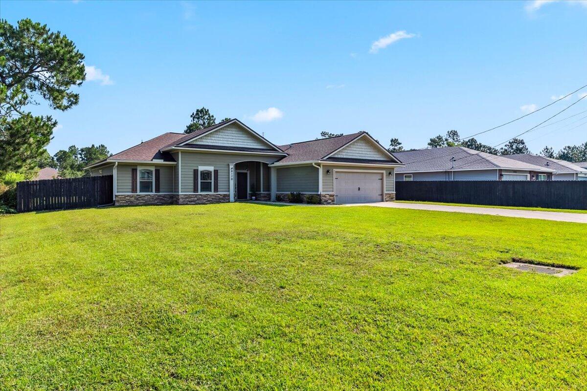NAVARRE S/D 2ND ADDN - Residential