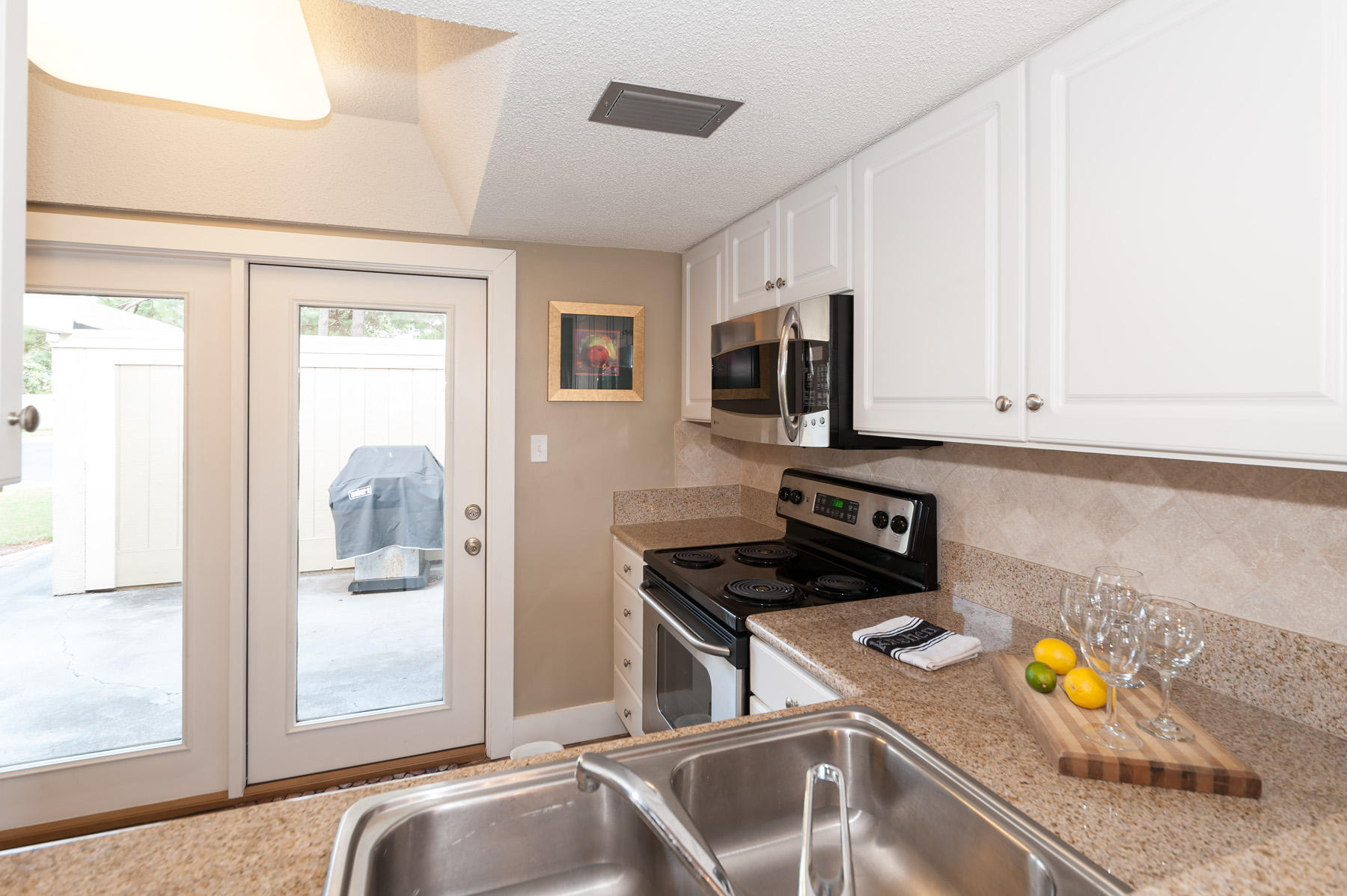 LINKSIDE VILLAGE UNIT 1 - Residential