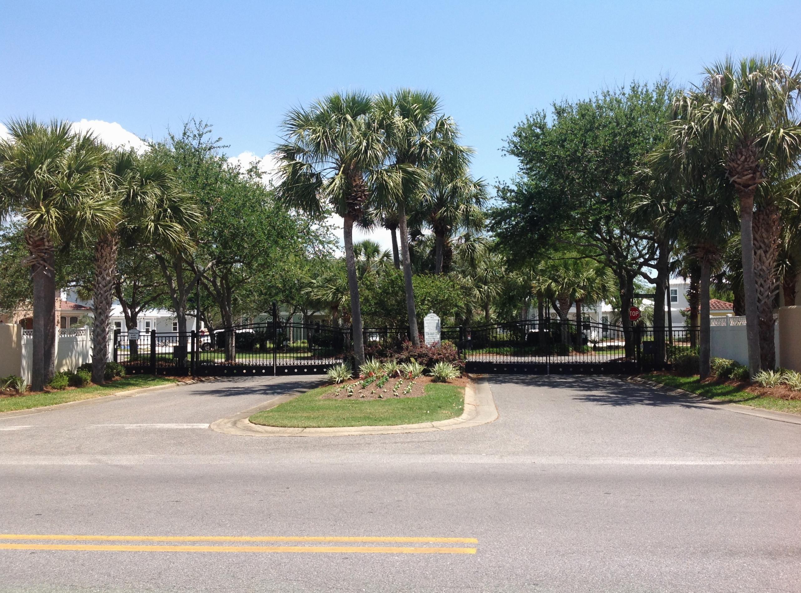 EMERALD WATERS VILLAGE - Land