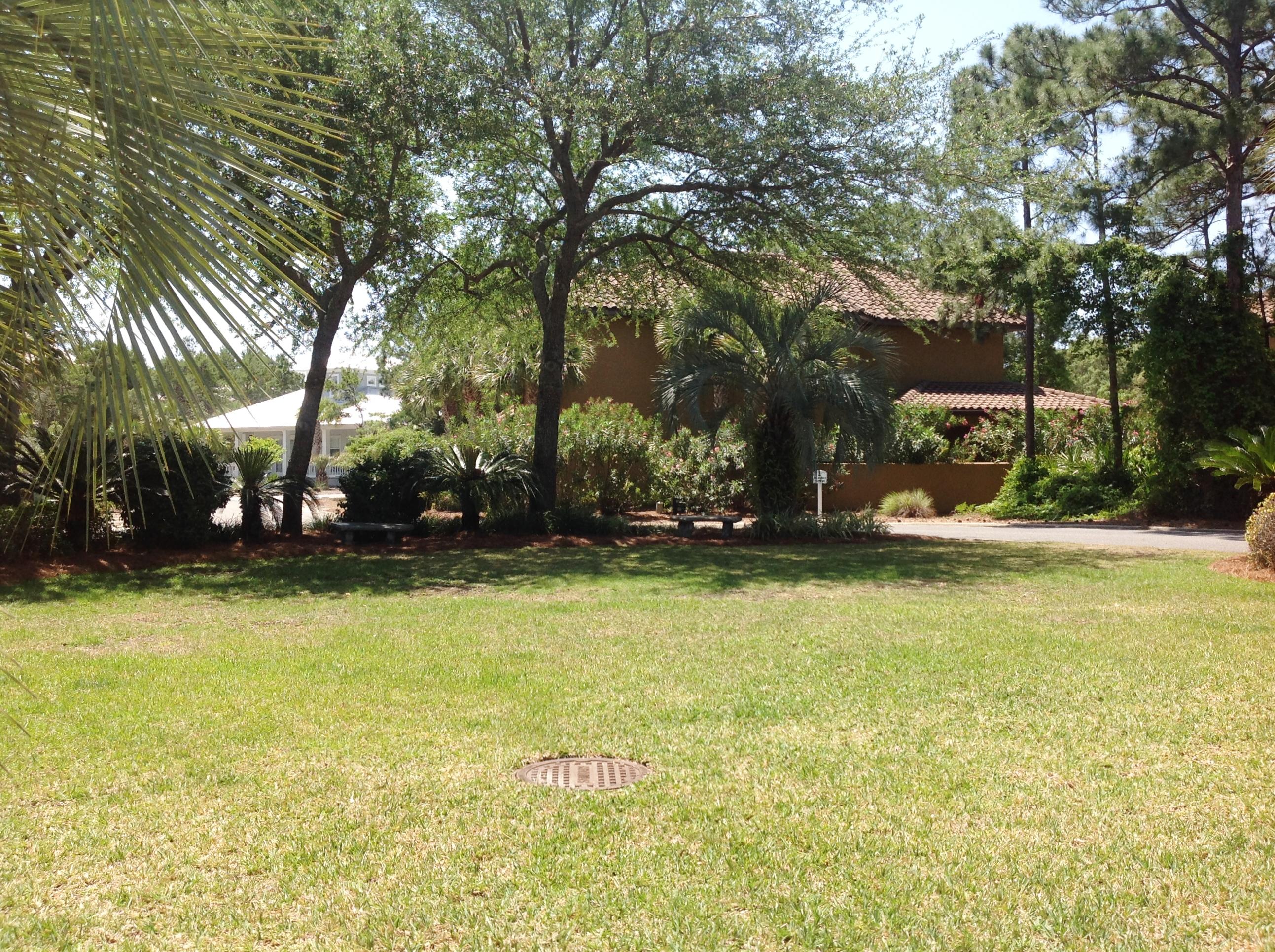 EMERALD WATERS VILLAGE - Land