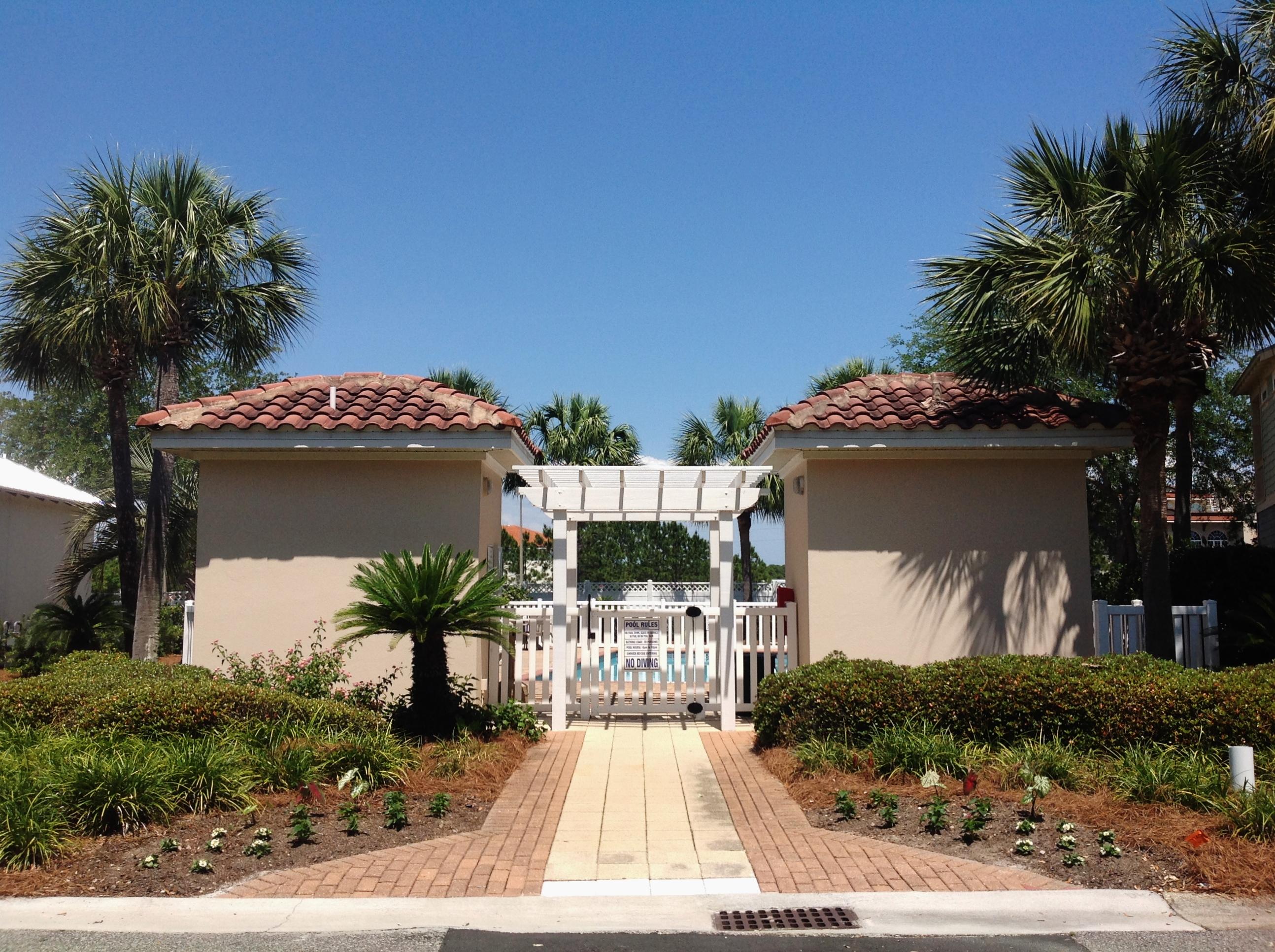 EMERALD WATERS VILLAGE - Land