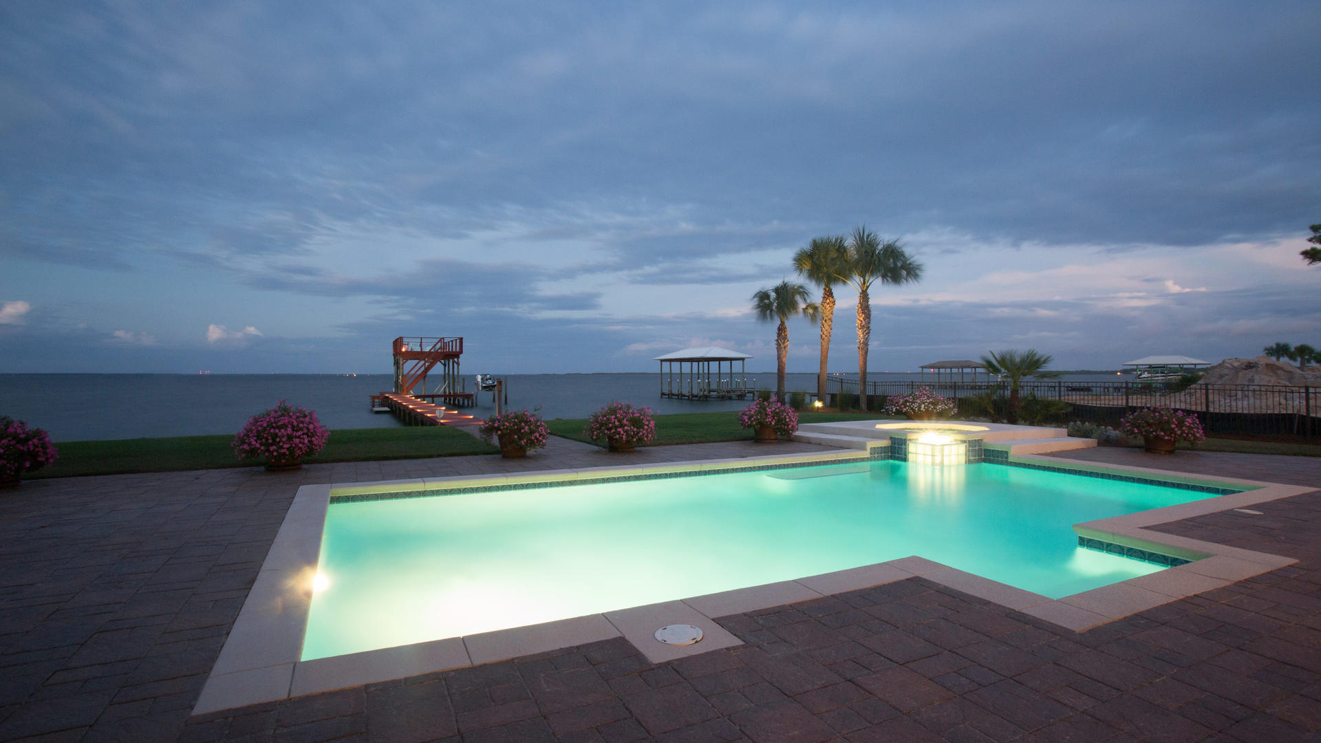 DRIFTWOOD ESTATES - Residential