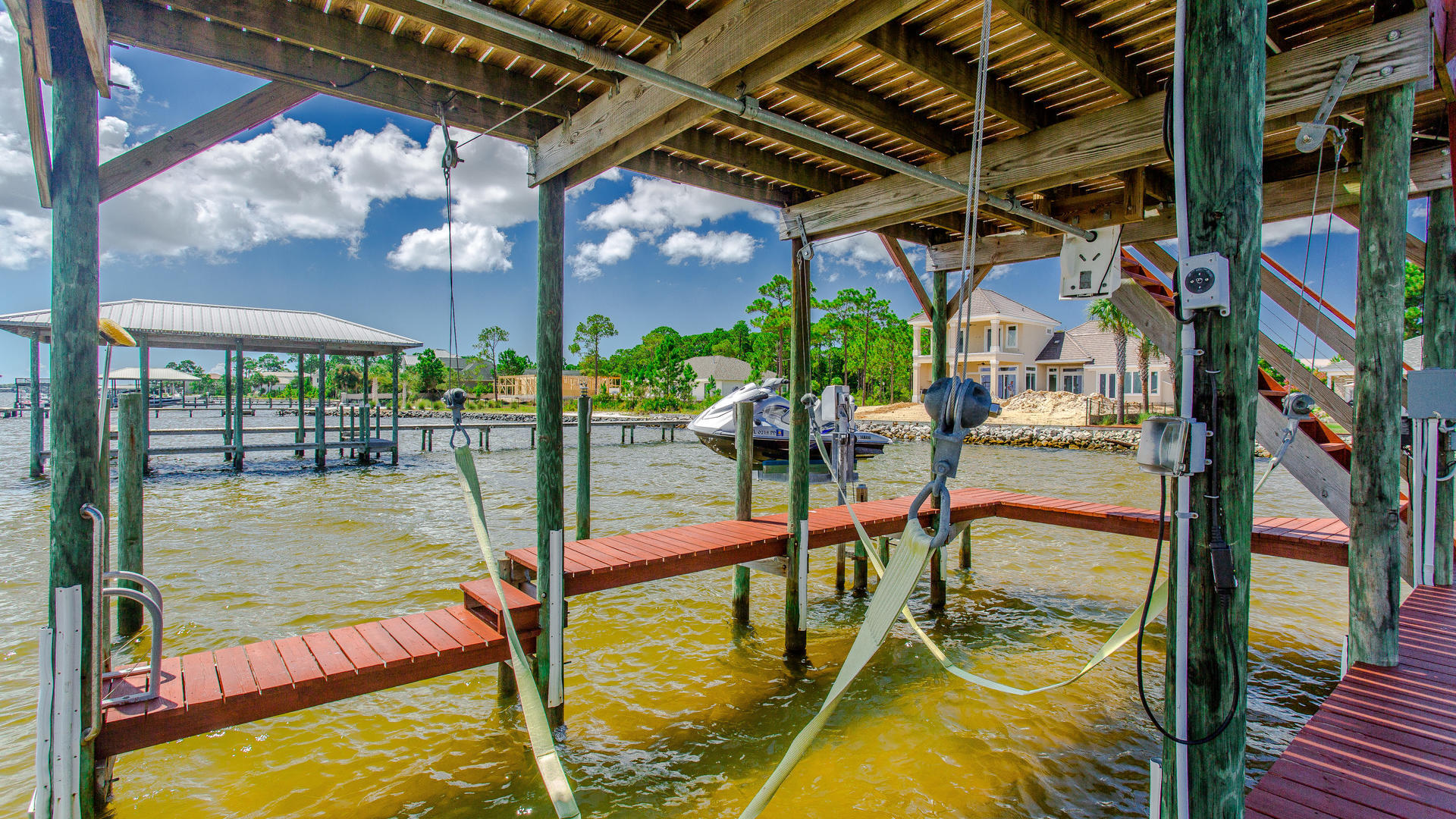 DRIFTWOOD ESTATES - Residential