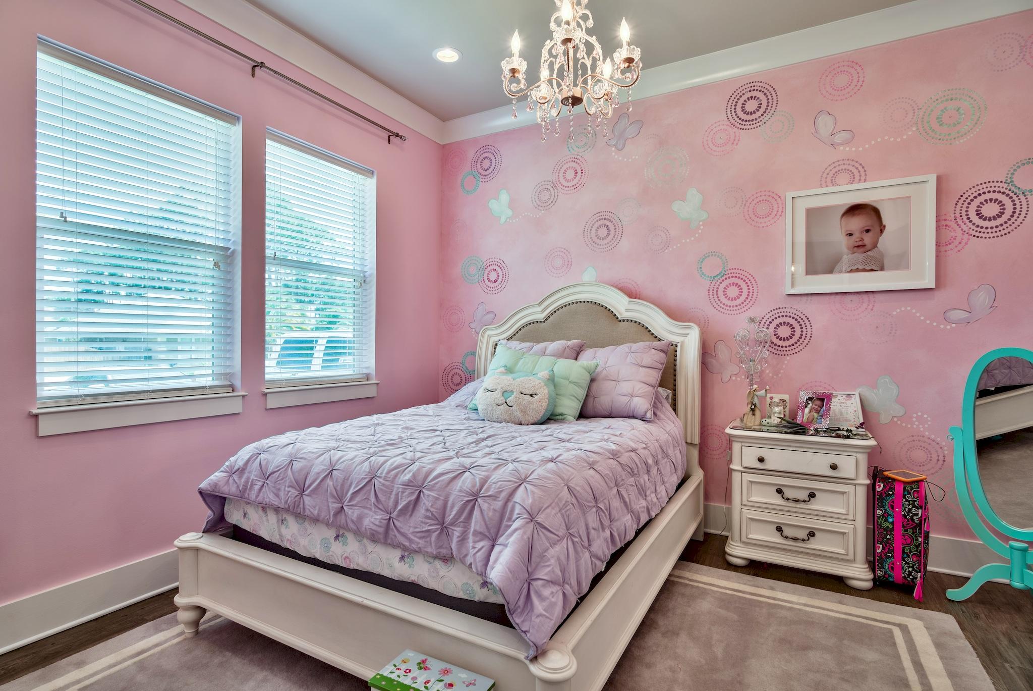 HOLIDAY SHORES - Residential