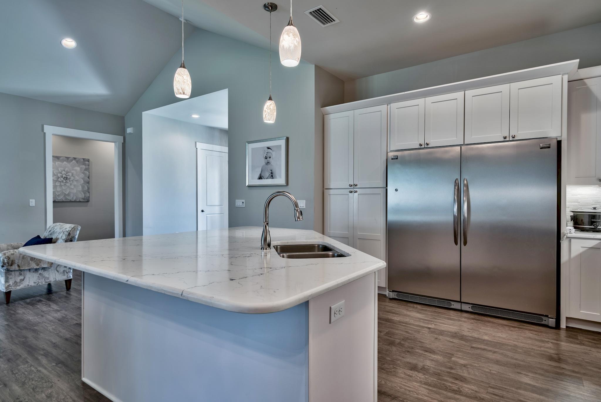 HOLIDAY SHORES - Residential