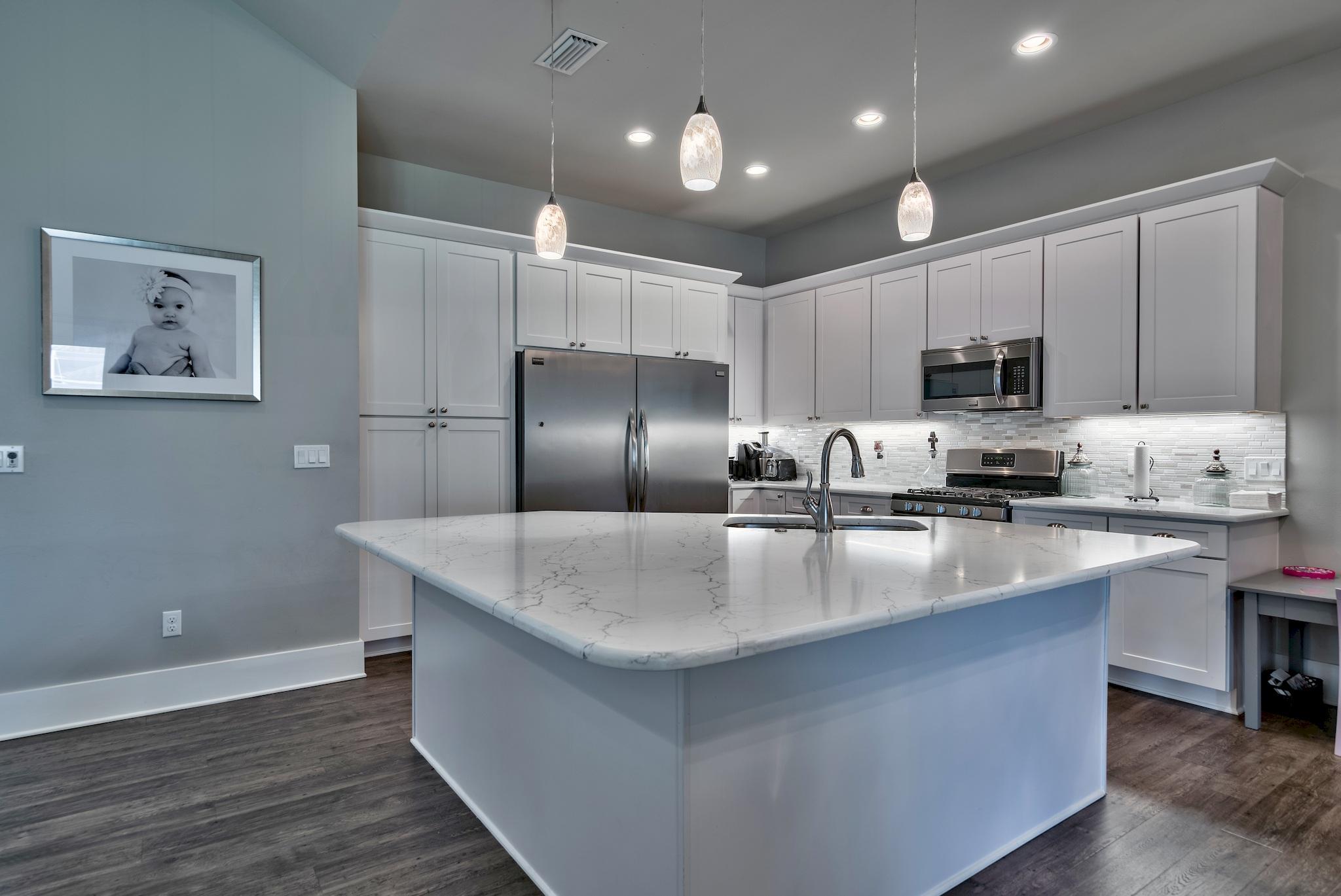 HOLIDAY SHORES - Residential