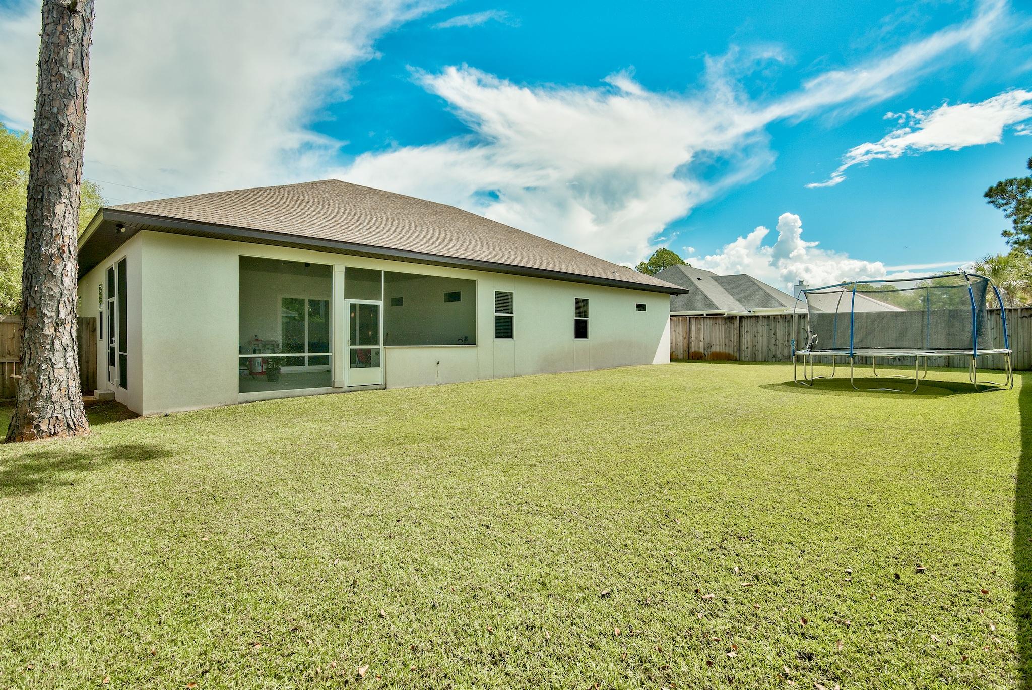 HOLIDAY SHORES - Residential