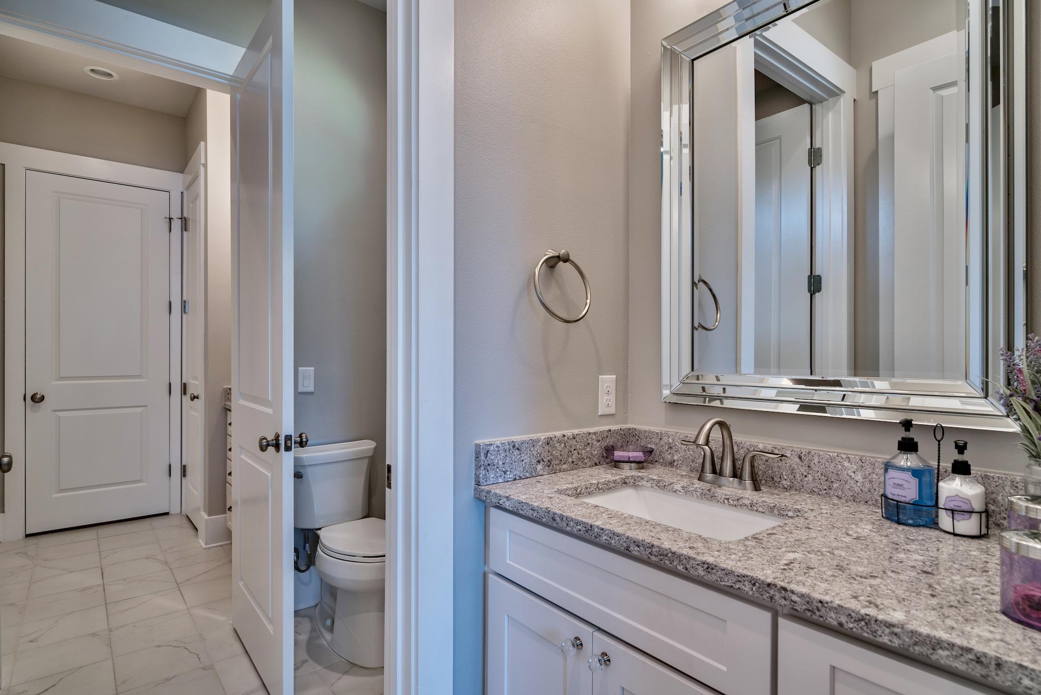 HOLIDAY SHORES - Residential