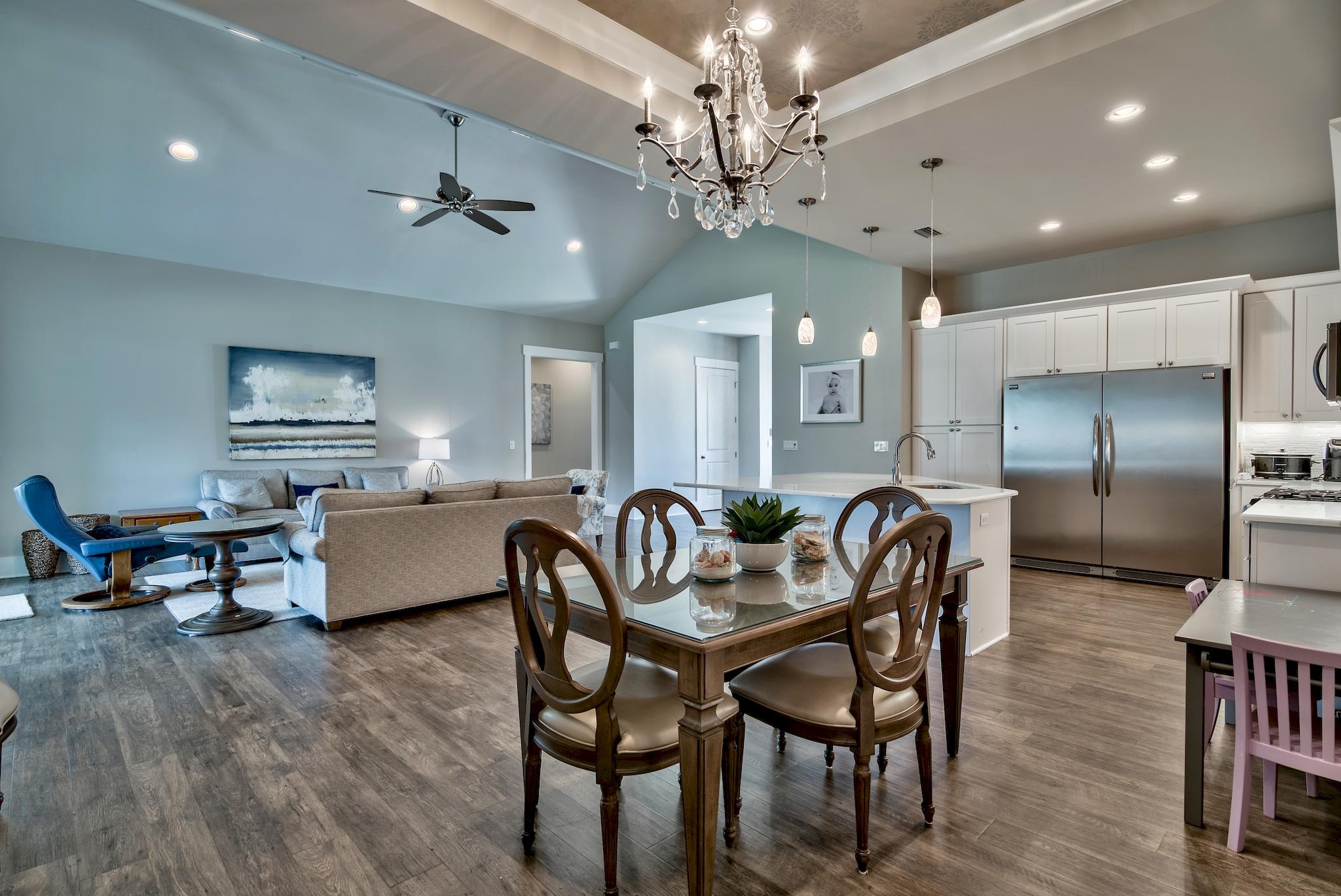 HOLIDAY SHORES - Residential