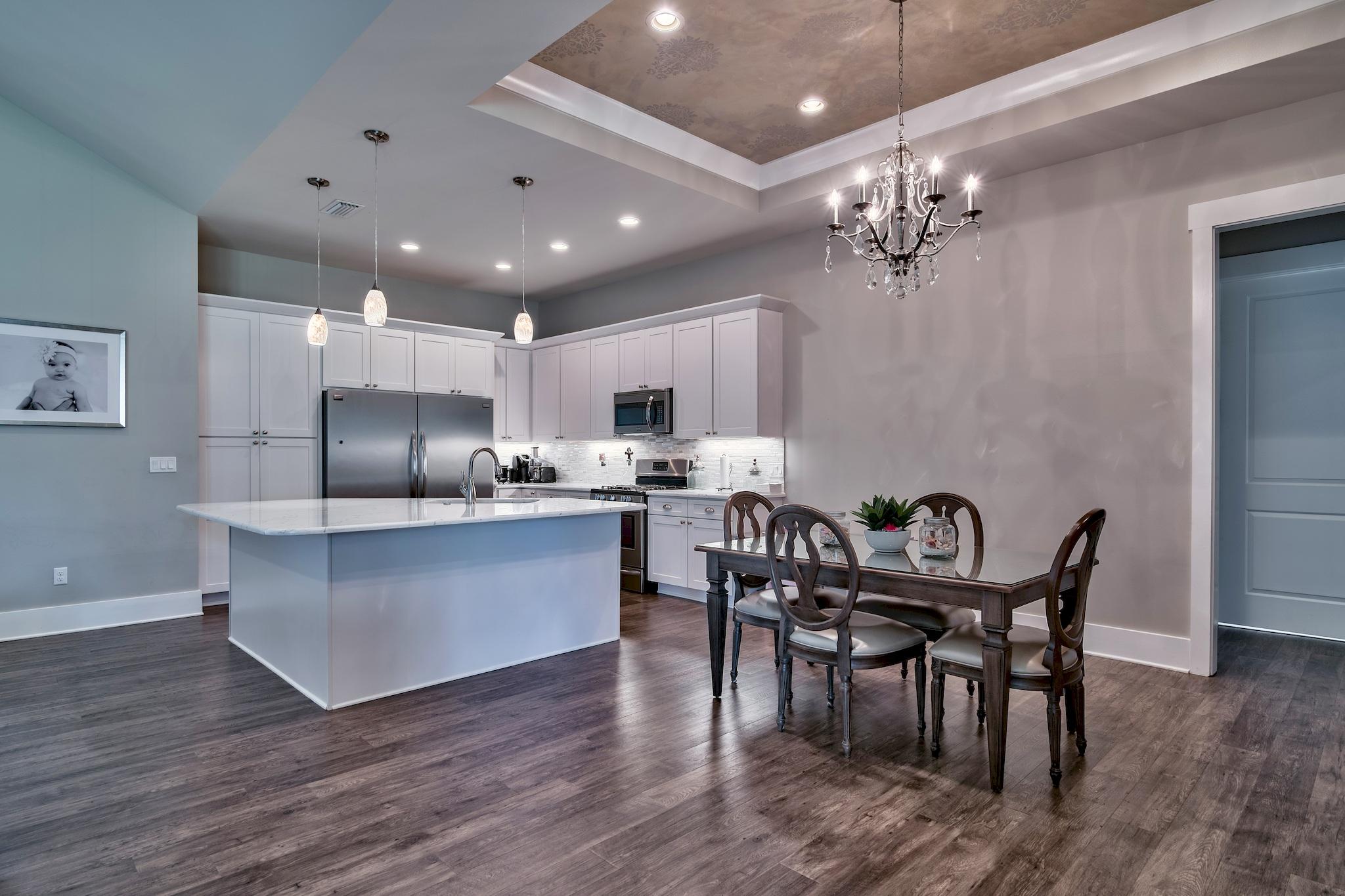 HOLIDAY SHORES - Residential