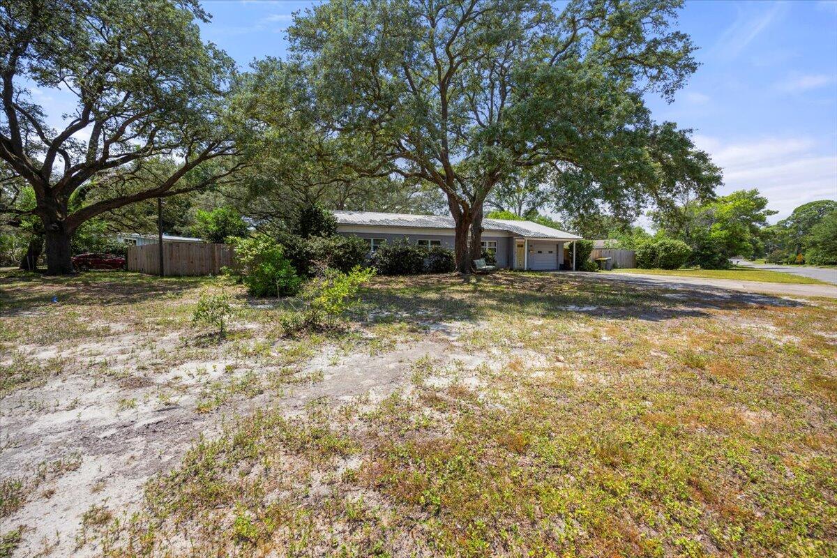 OLDE FORT WALTON (242201.00) - Residential