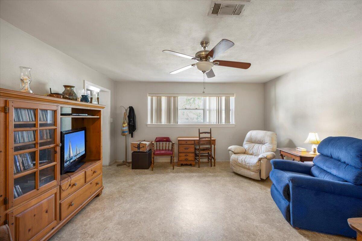 OLDE FORT WALTON (242201.00) - Residential