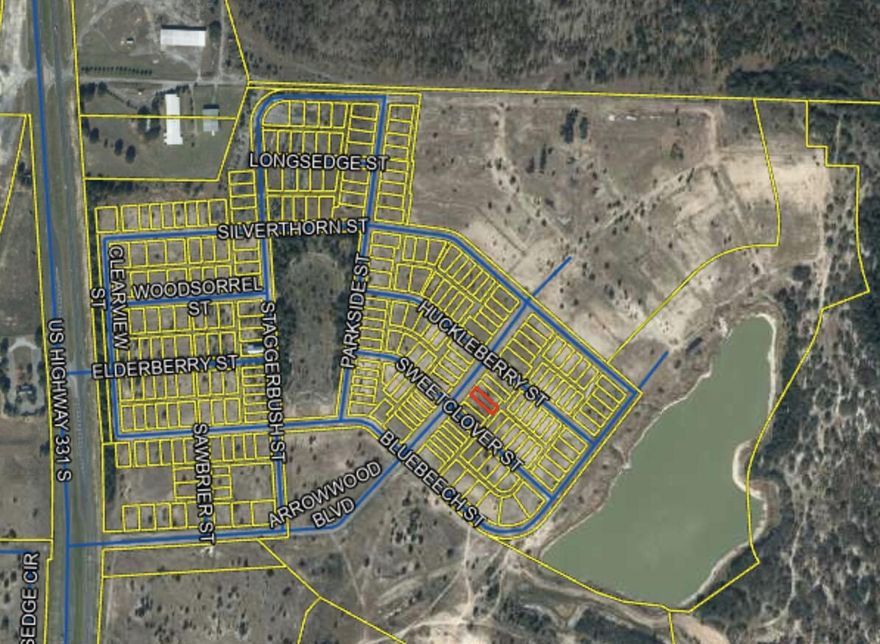 OWNER FINANCING AVAILABLE WITH 15K DOWN at 7.5% interest amortized over 30 years with a 5 year balloon.  Own your own homesite in Feeeport's newest development.  Owl's Head development includes residential single-family homes with a community lake, an interior park, and private alleys to rear entry garages.  Located close to Freeport High School, shopping, dining, Publix.  Go take a look and then purchase this homesite!