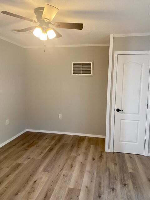 MORRIS ADDN TO CRESTVIEW - Residential