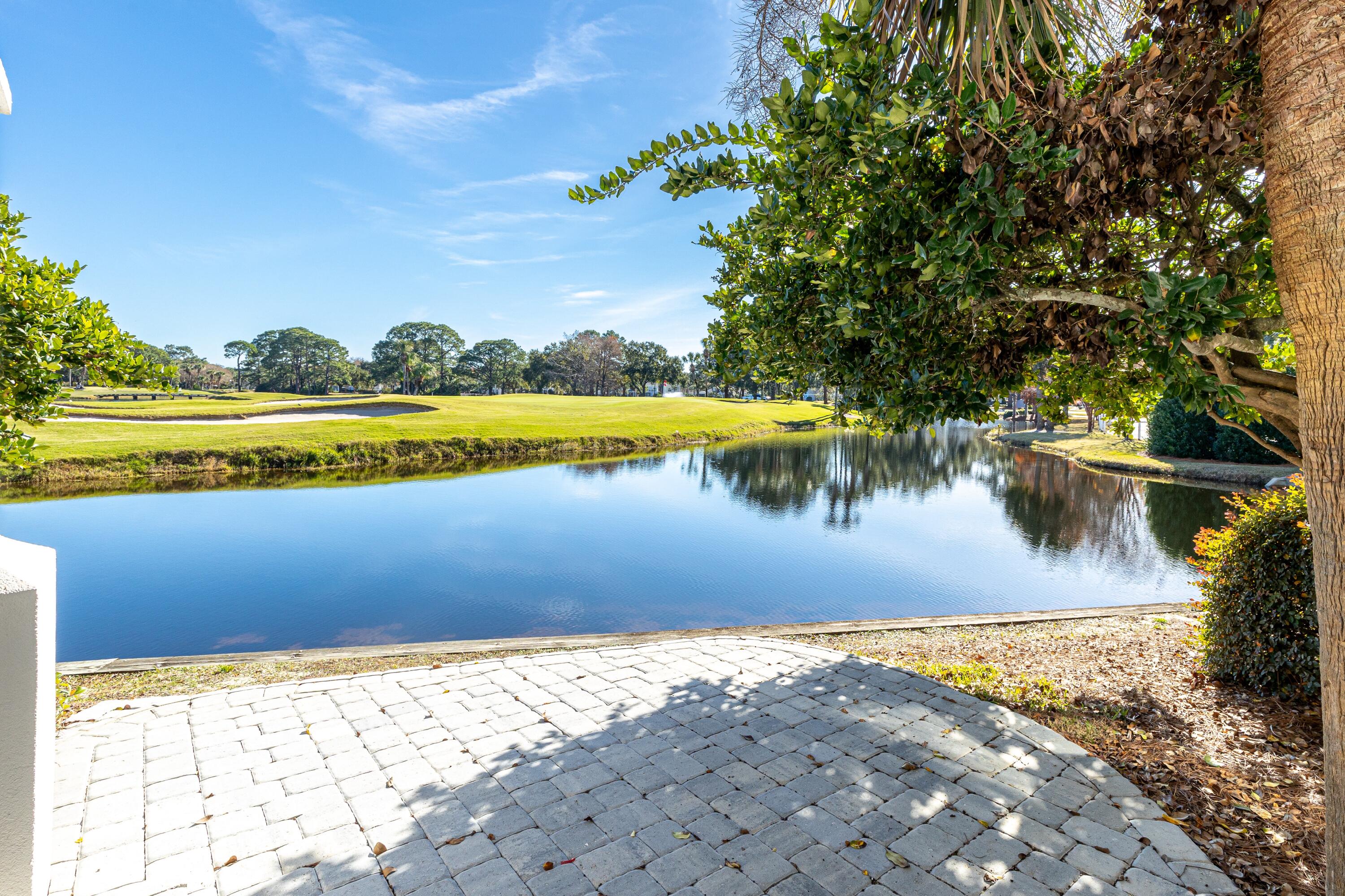 NORTHSHORE - Residential