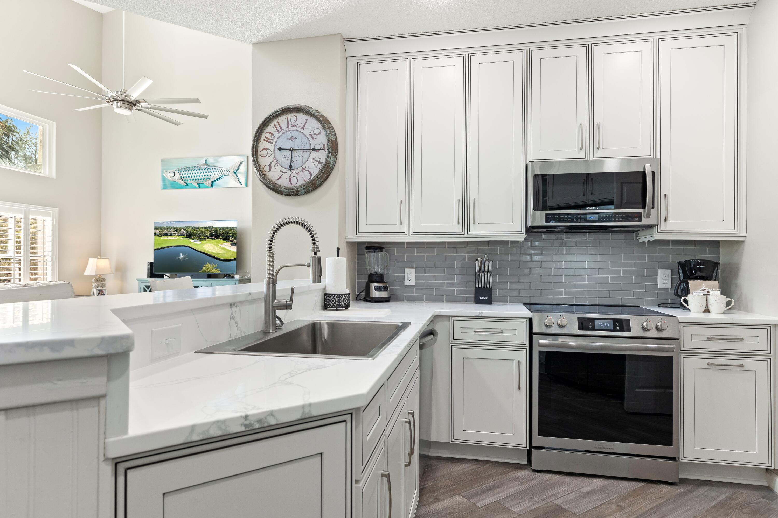 NORTHSHORE - Residential