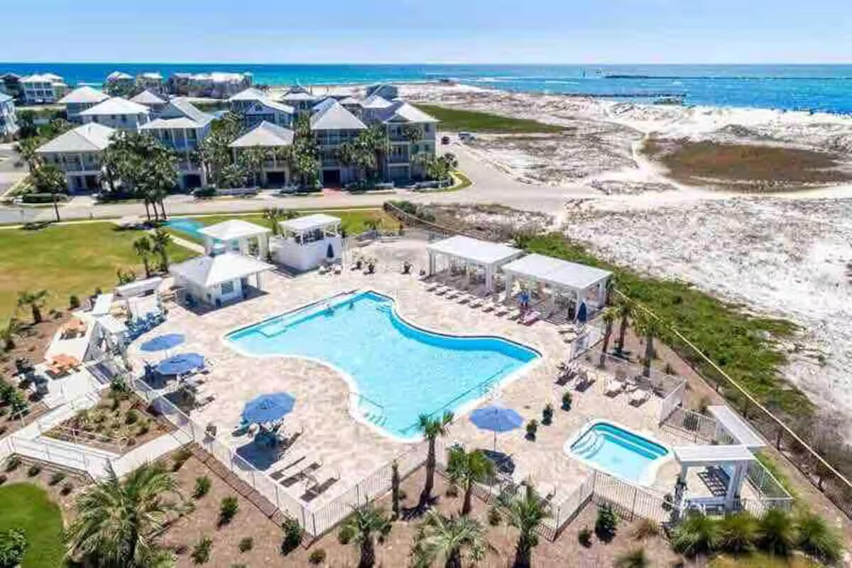 DESTIN POINTE - Residential