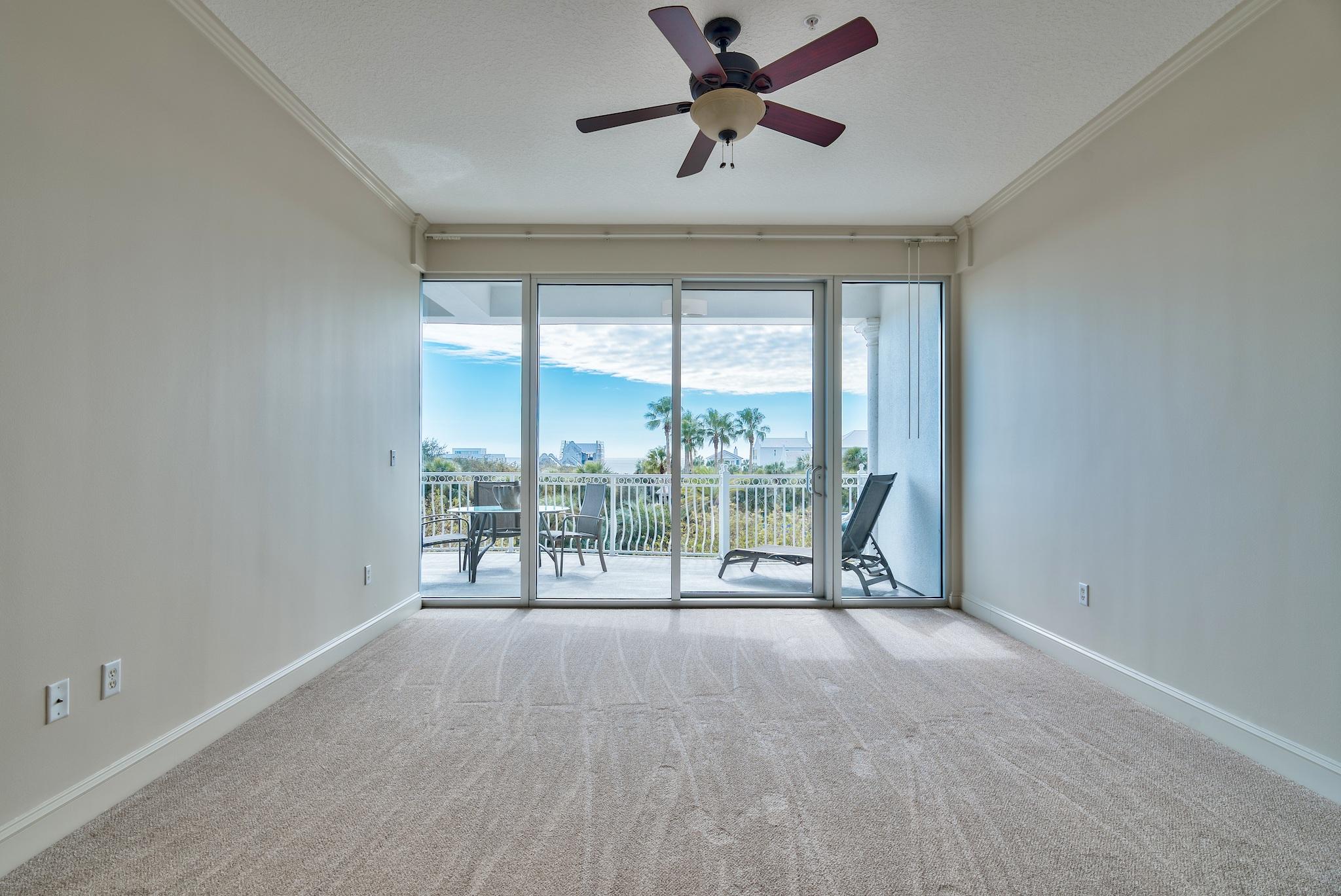 ALEXANDER AT PALM COURT - Residential