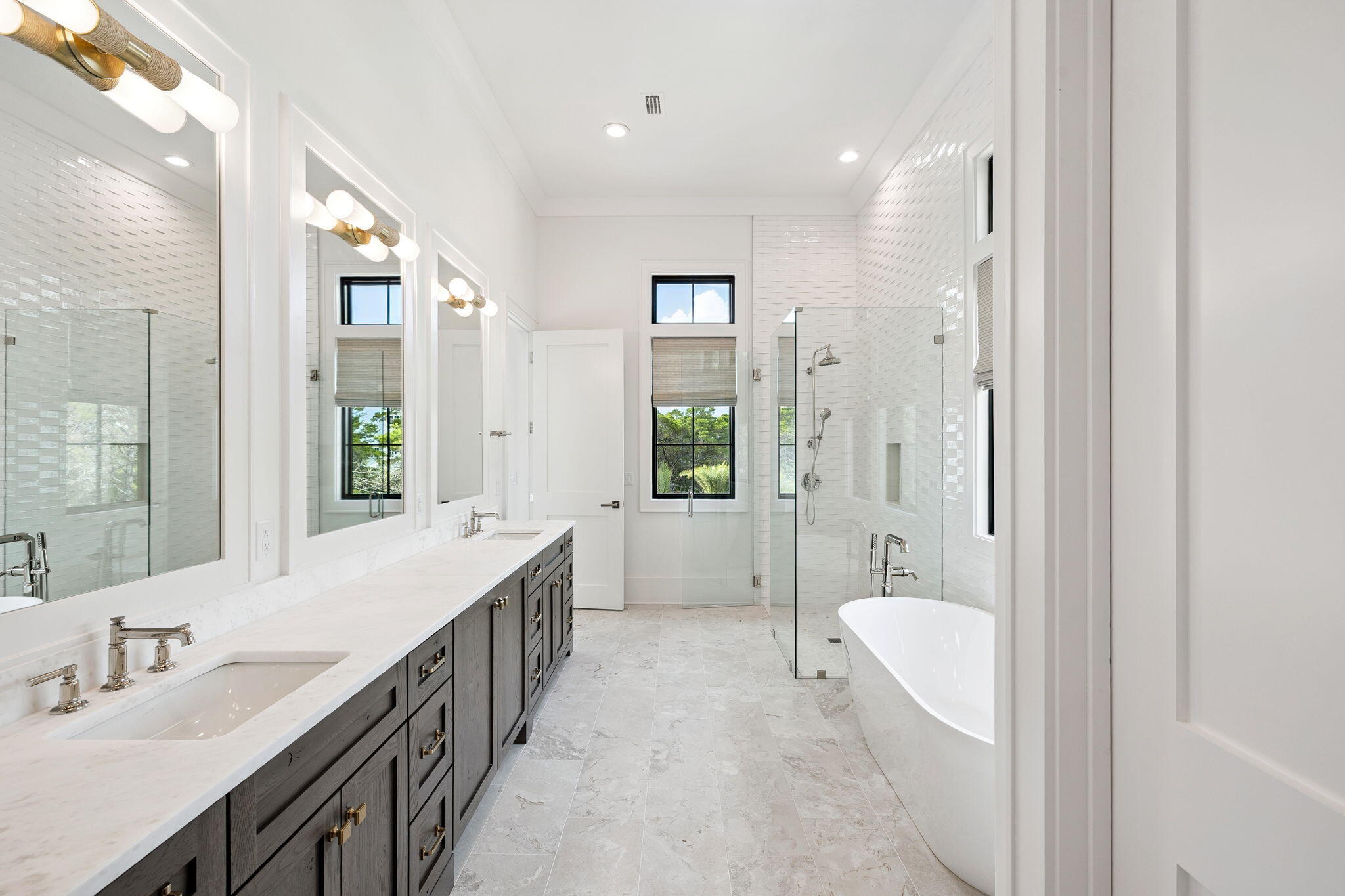 BANNERMAN BEACH - Residential