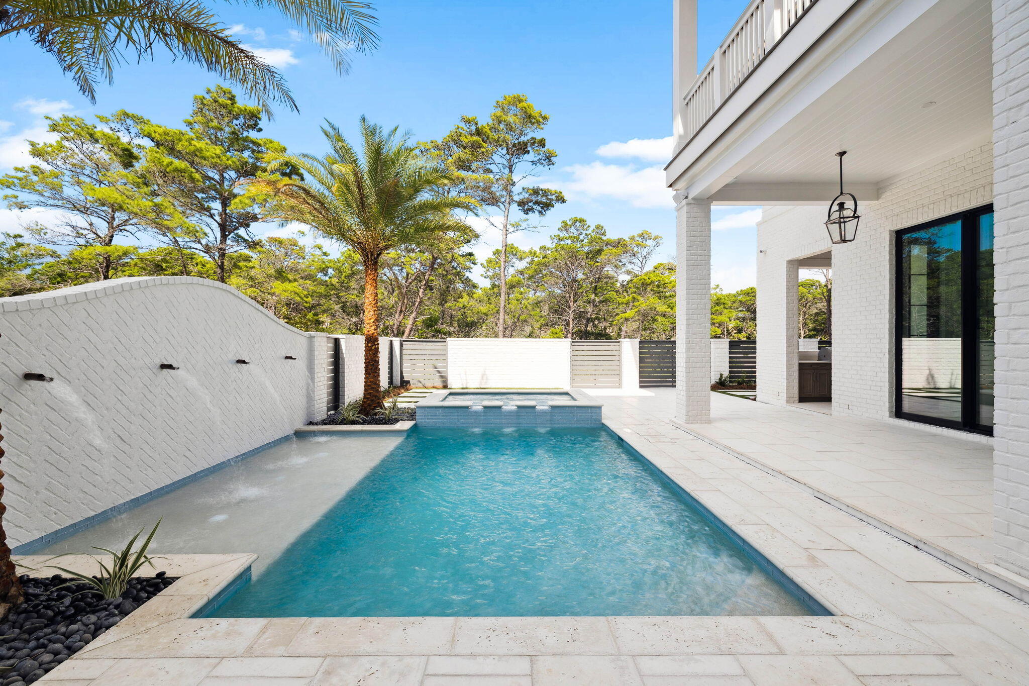 BANNERMAN BEACH - Residential