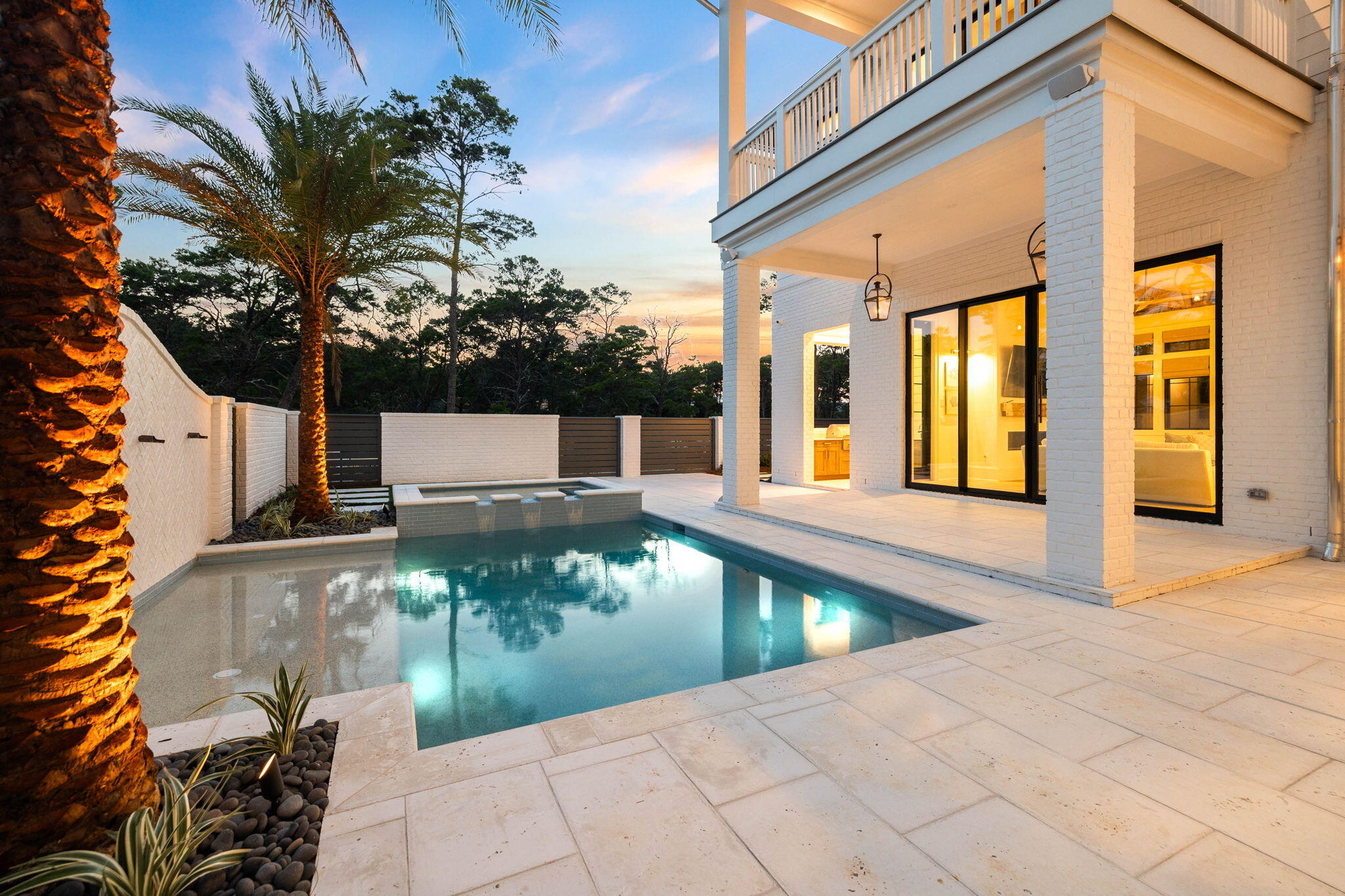 BANNERMAN BEACH - Residential