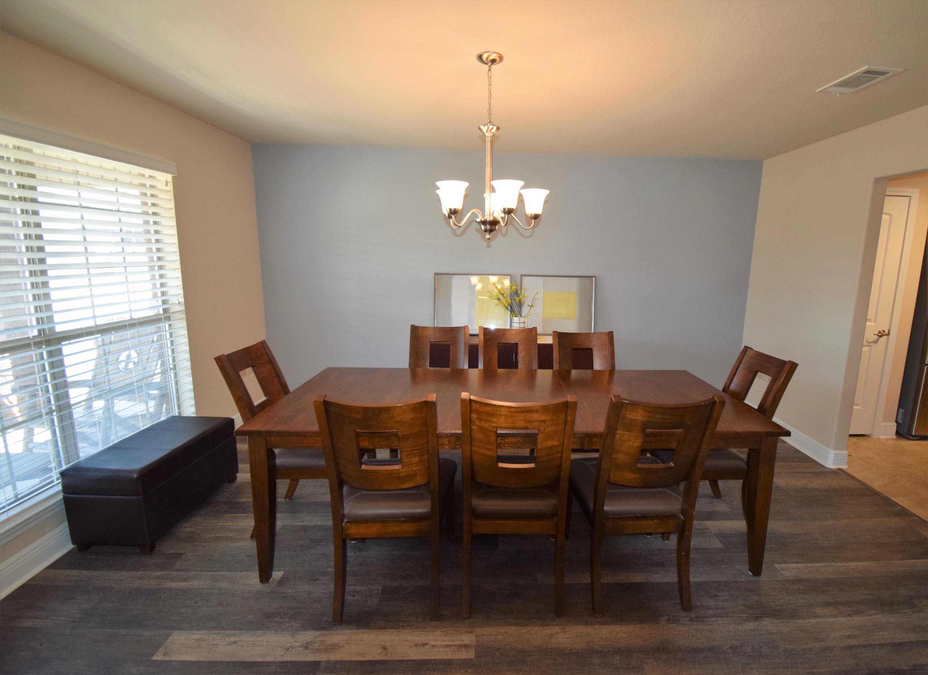 WHISPER CREEK - Residential