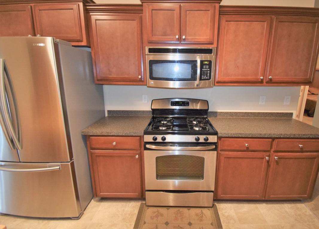 WHISPER CREEK - Residential