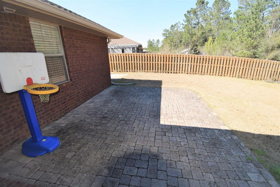 WHISPER CREEK - Residential