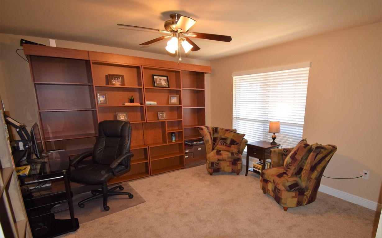 WHISPER CREEK - Residential