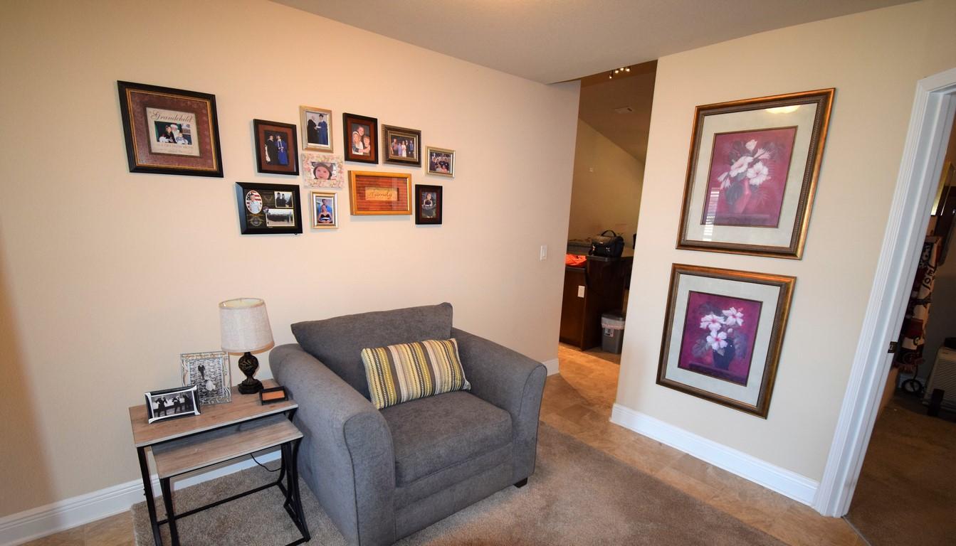 WHISPER CREEK - Residential