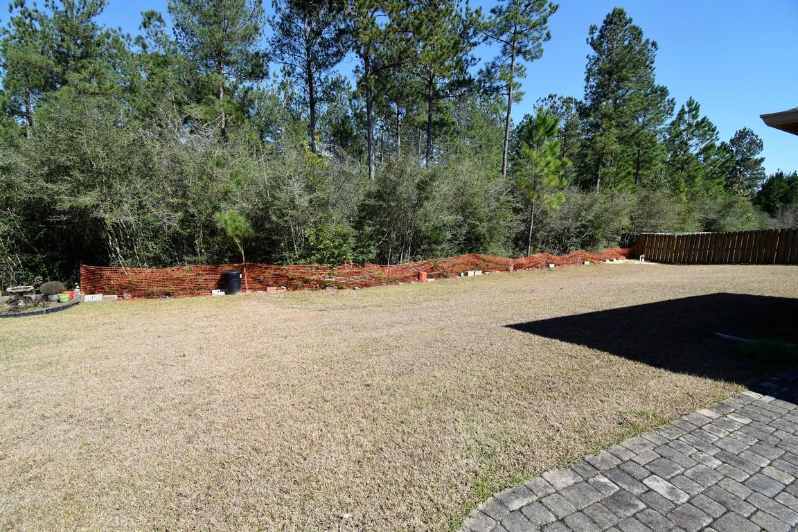 WHISPER CREEK - Residential