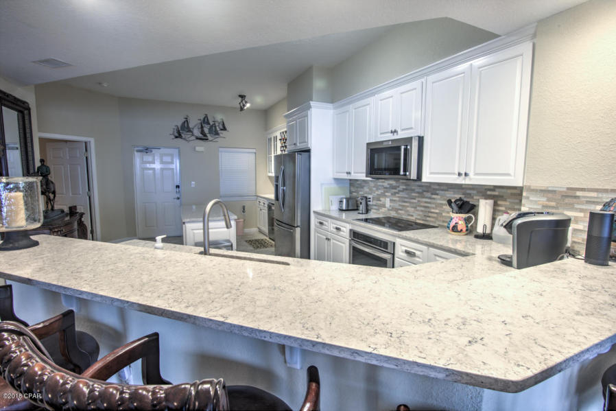 Hibiscus By The Bay - Residential