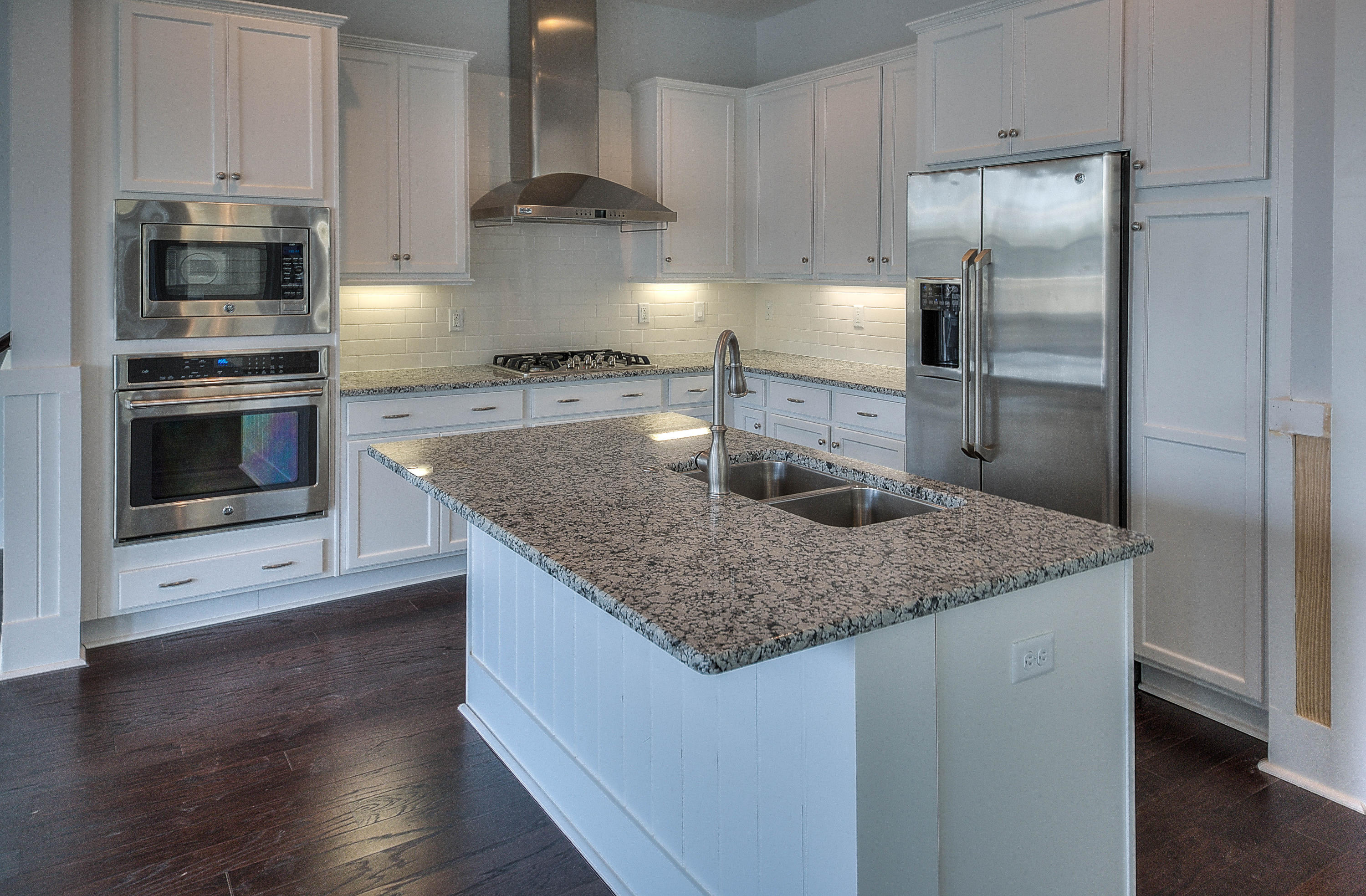 NATUREWALK AT SEAGROVE - Residential