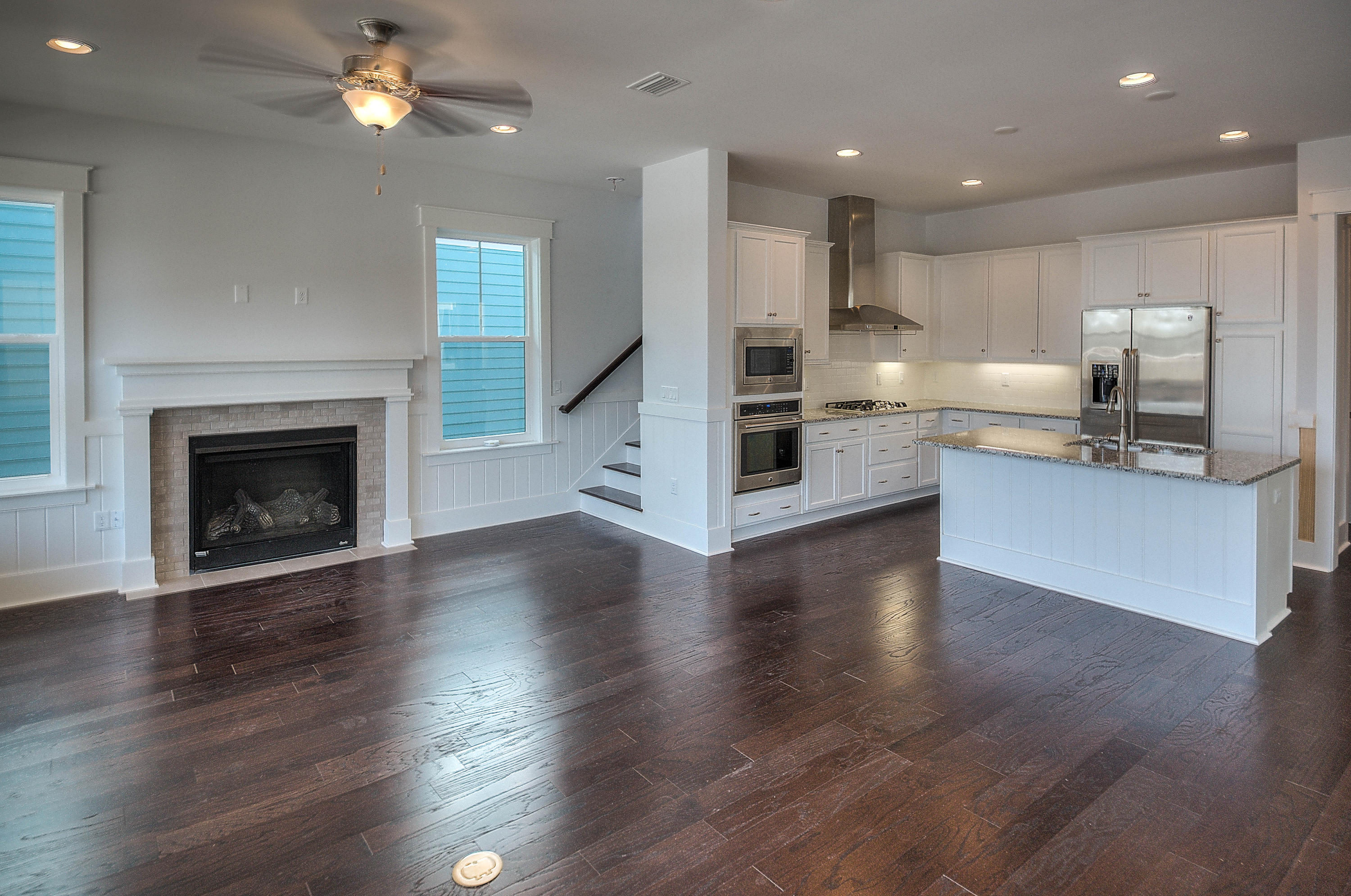 NATUREWALK AT SEAGROVE - Residential