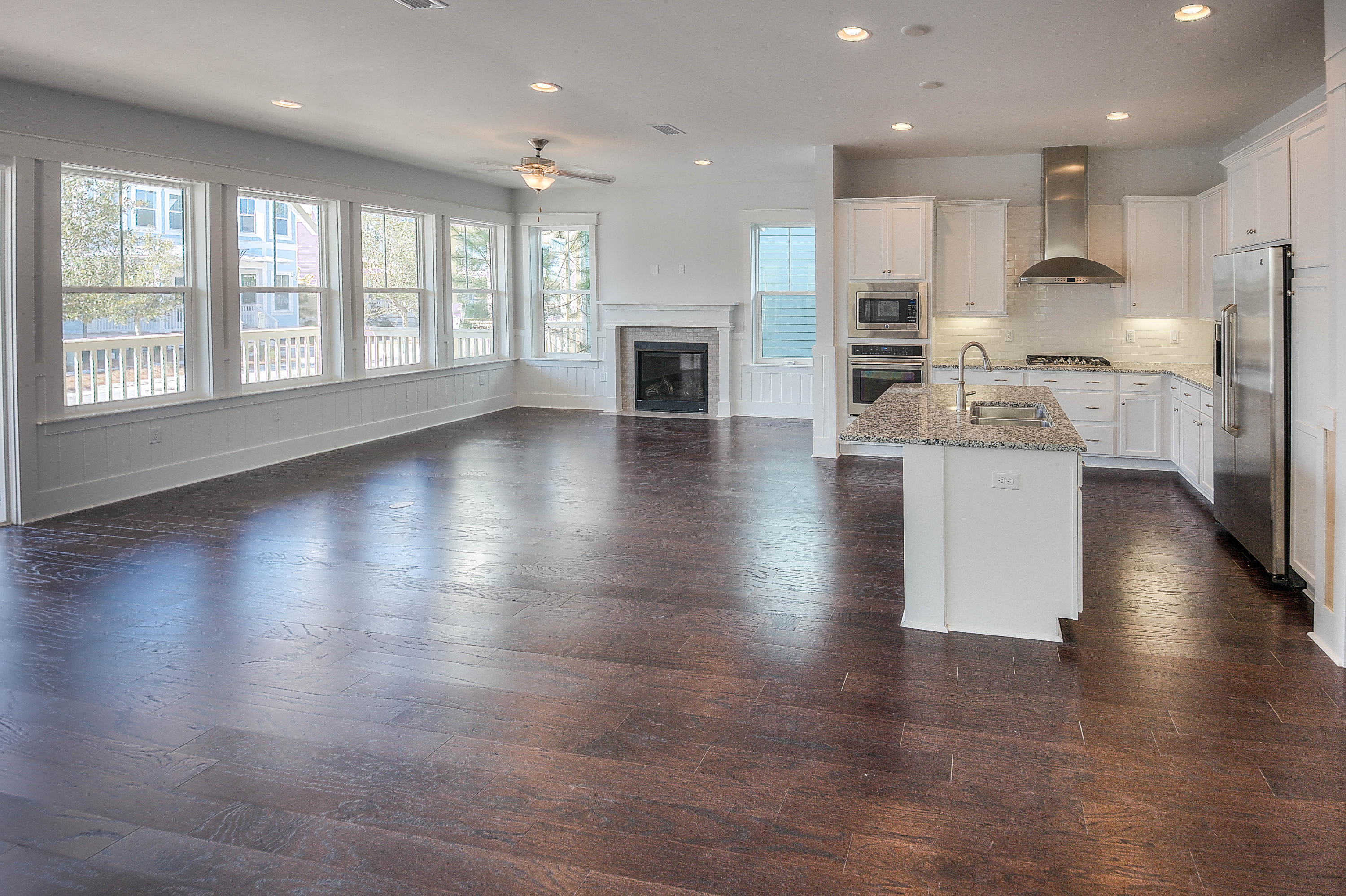 NATUREWALK AT SEAGROVE - Residential