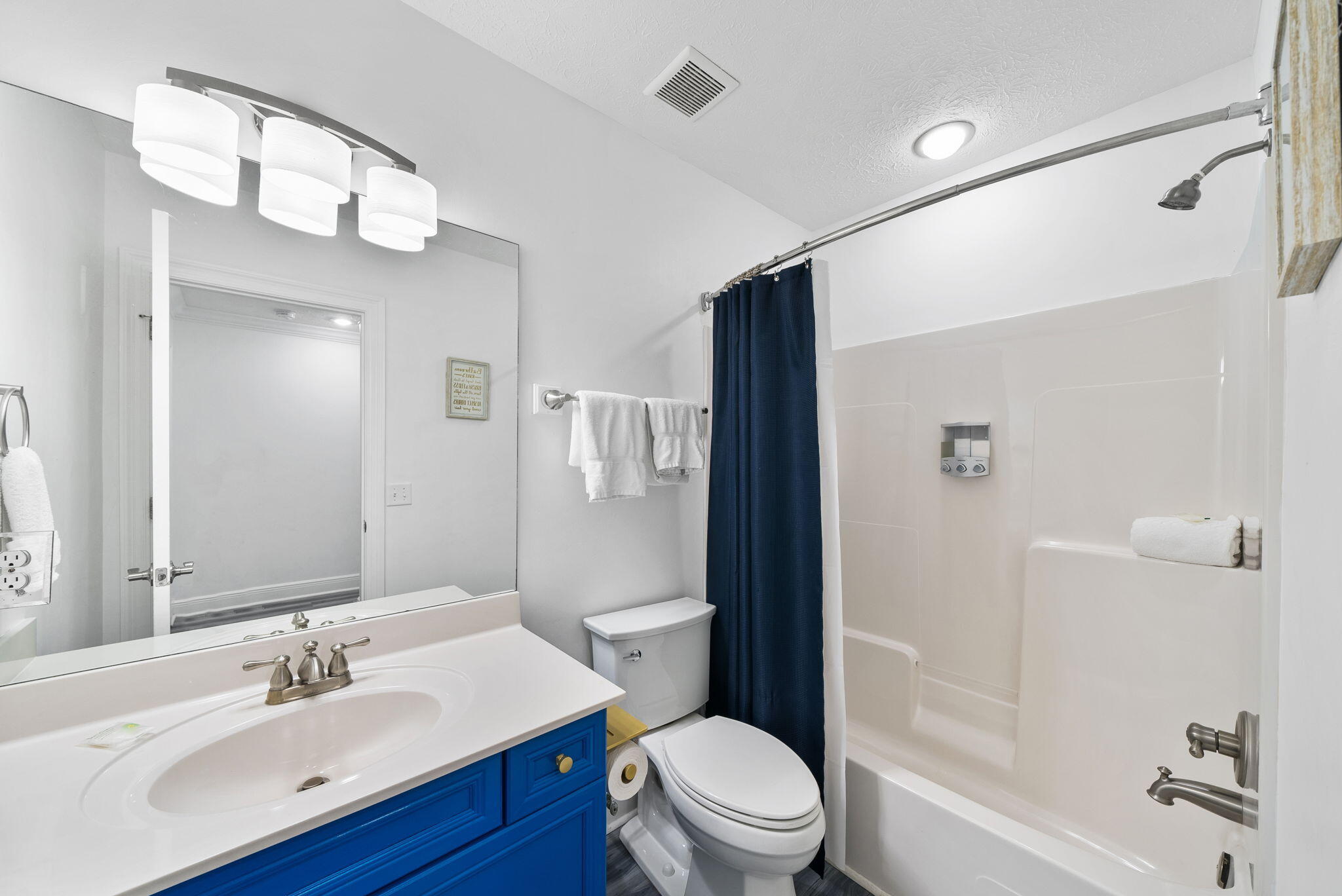 LONG BEACH - Residential
