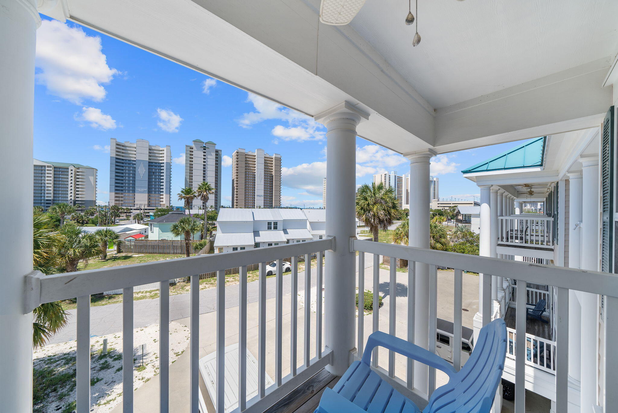 LONG BEACH - Residential