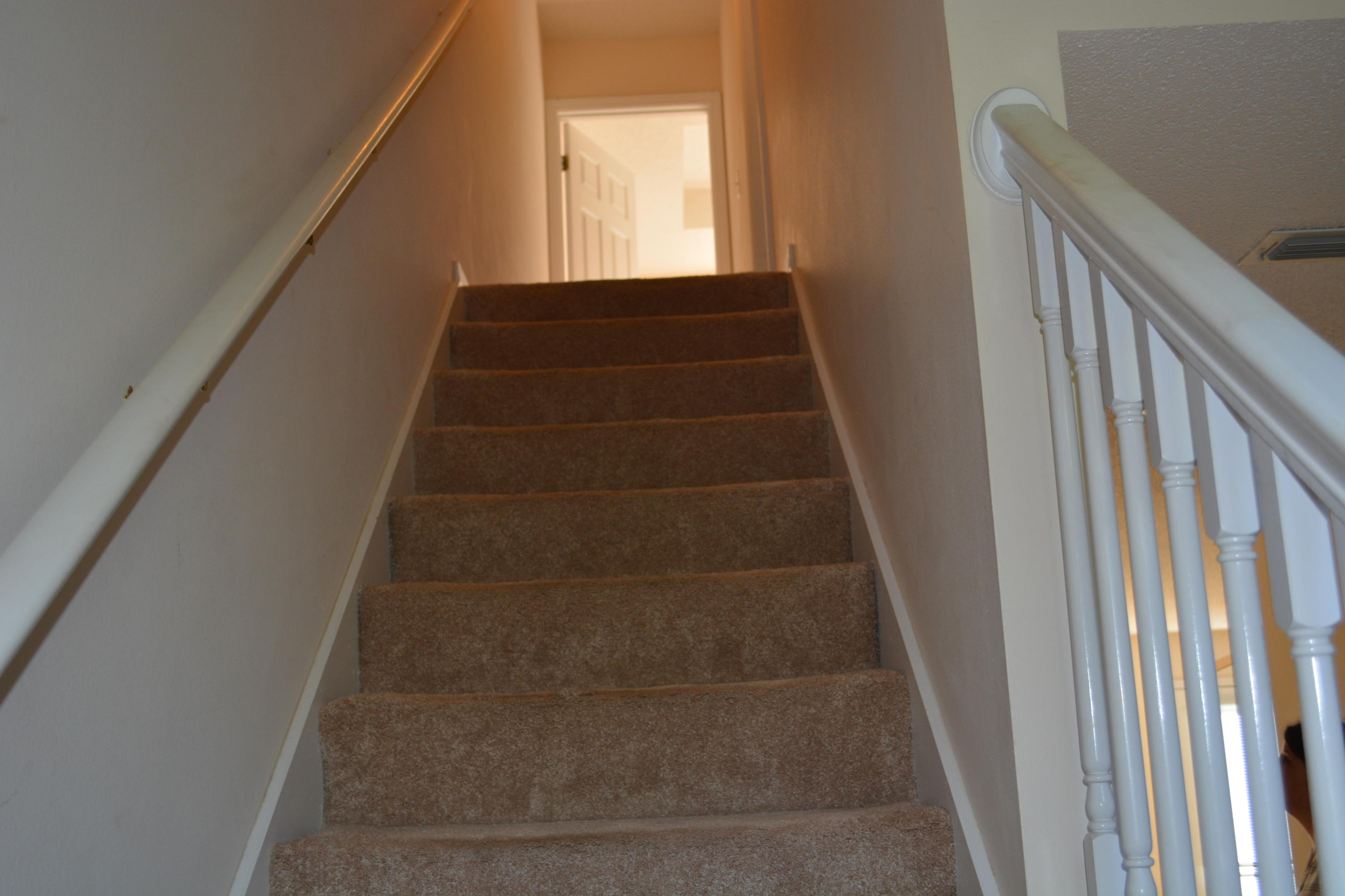 ADASHAN GARDYNS - Residential