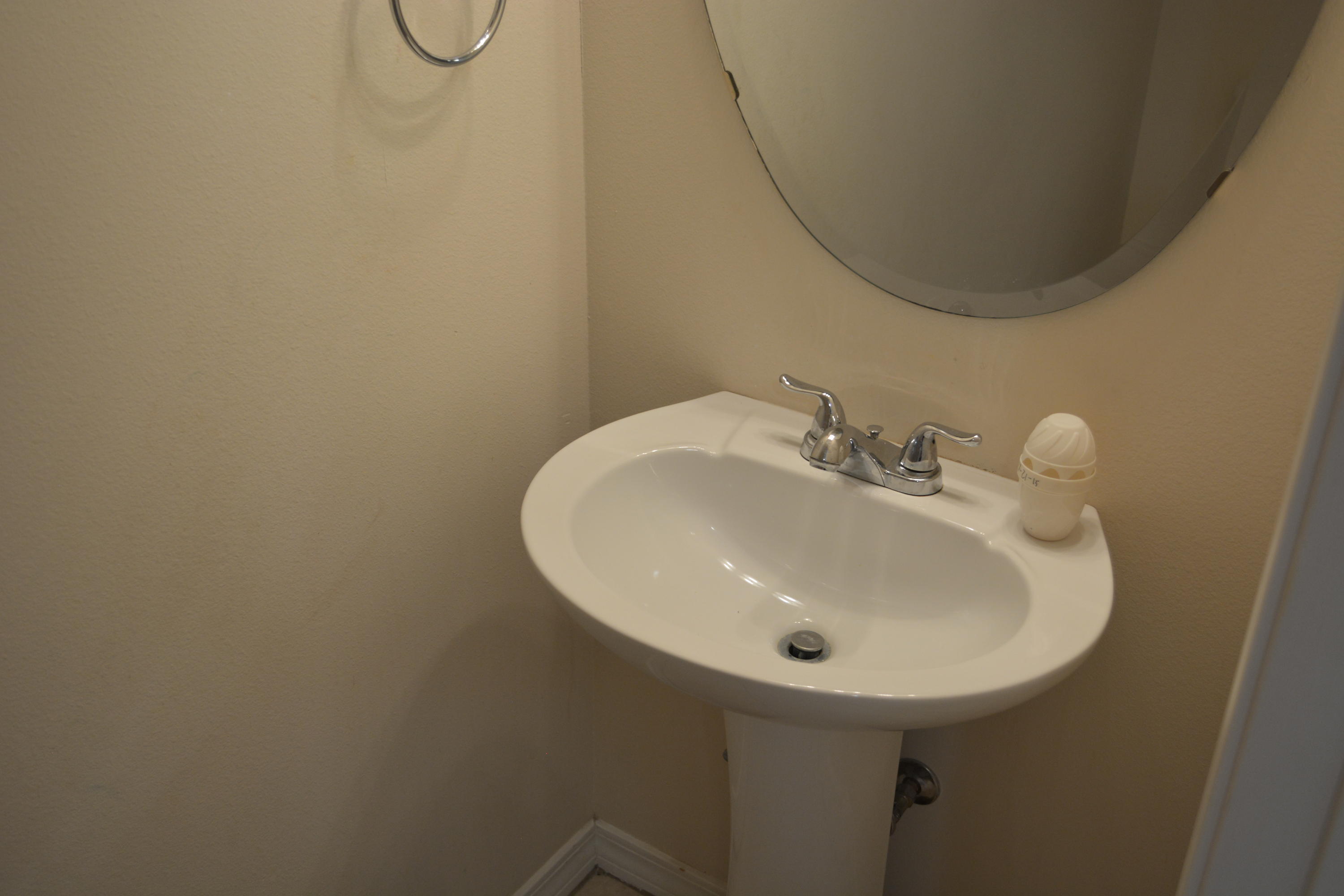 ADASHAN GARDYNS - Residential