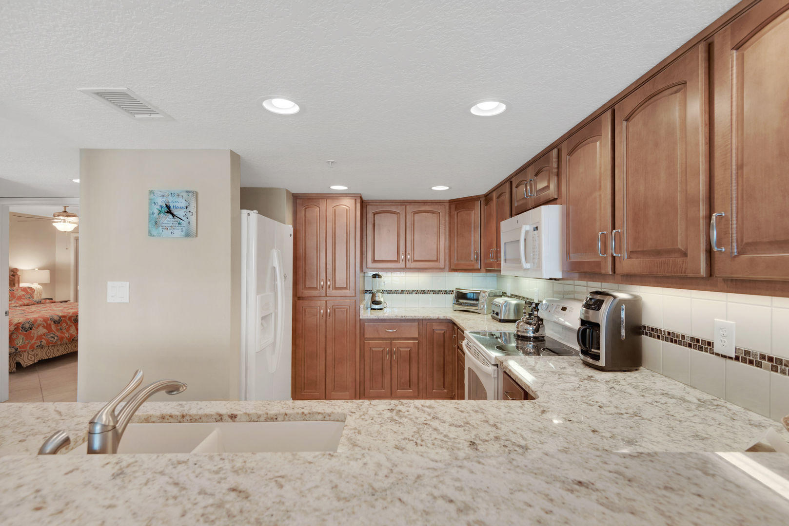 BREAKERS OF FWB PH 1 - Residential