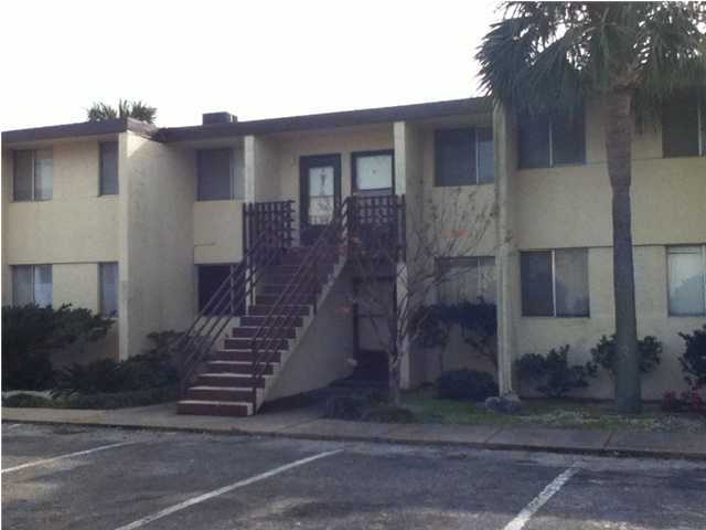 SEA PALM CONDO - Residential Lease