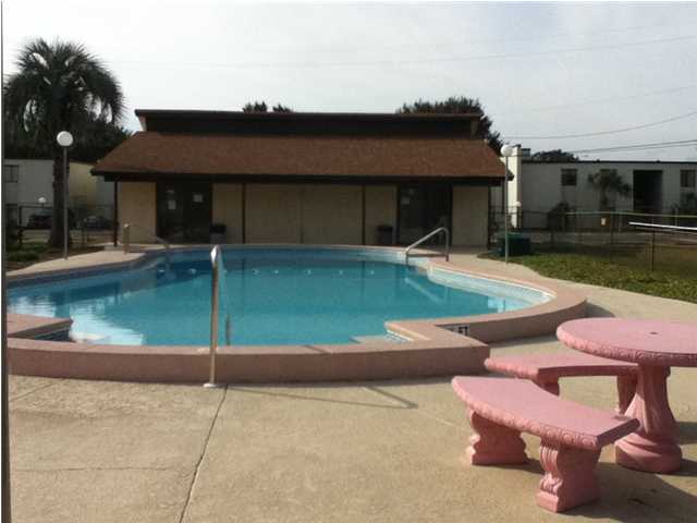 SEA PALM CONDO - Residential Lease