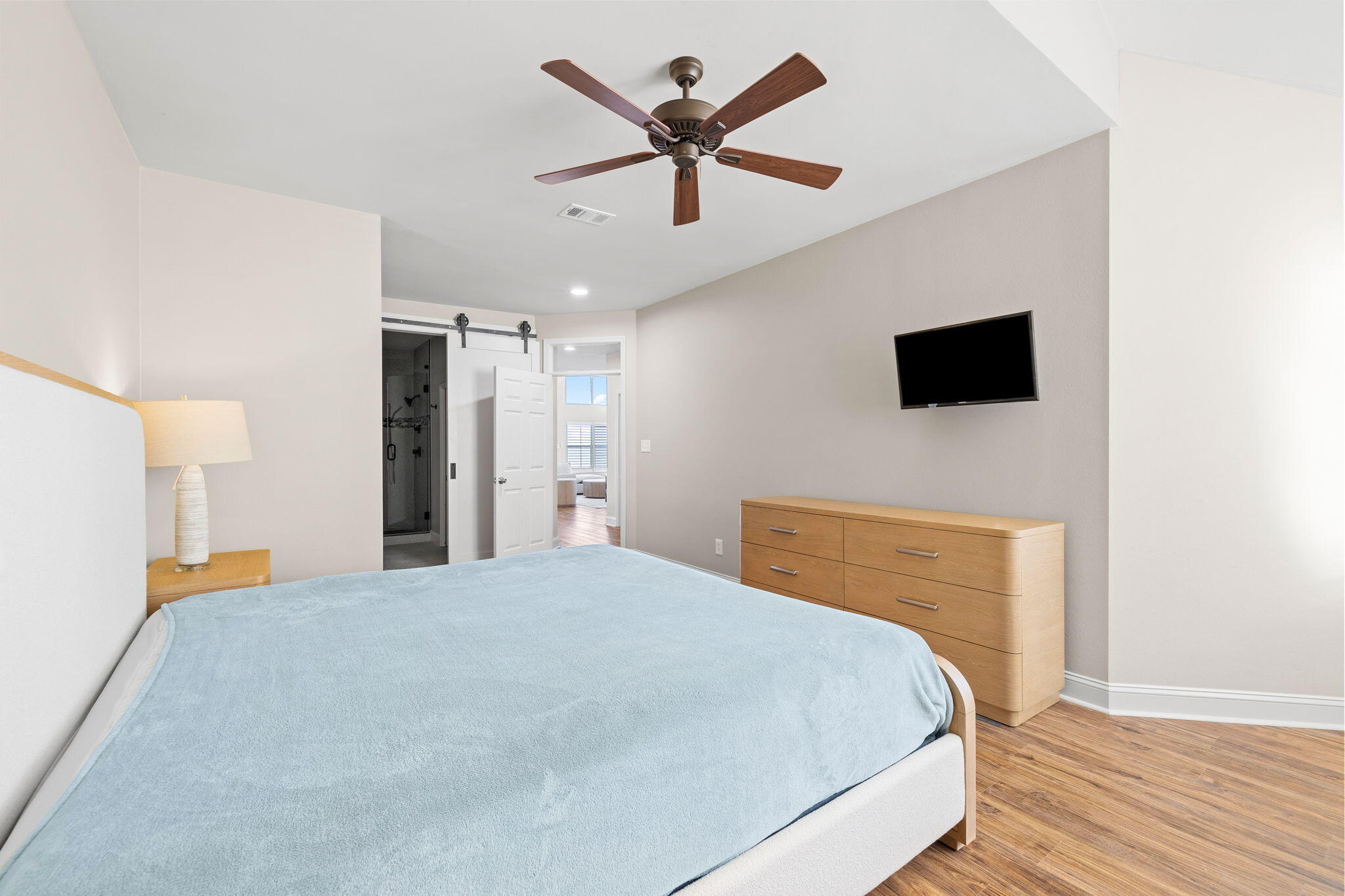 NORTHSHORE - Residential