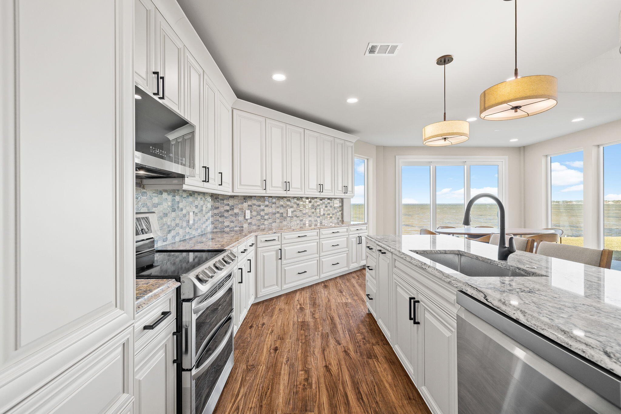 NORTHSHORE - Residential