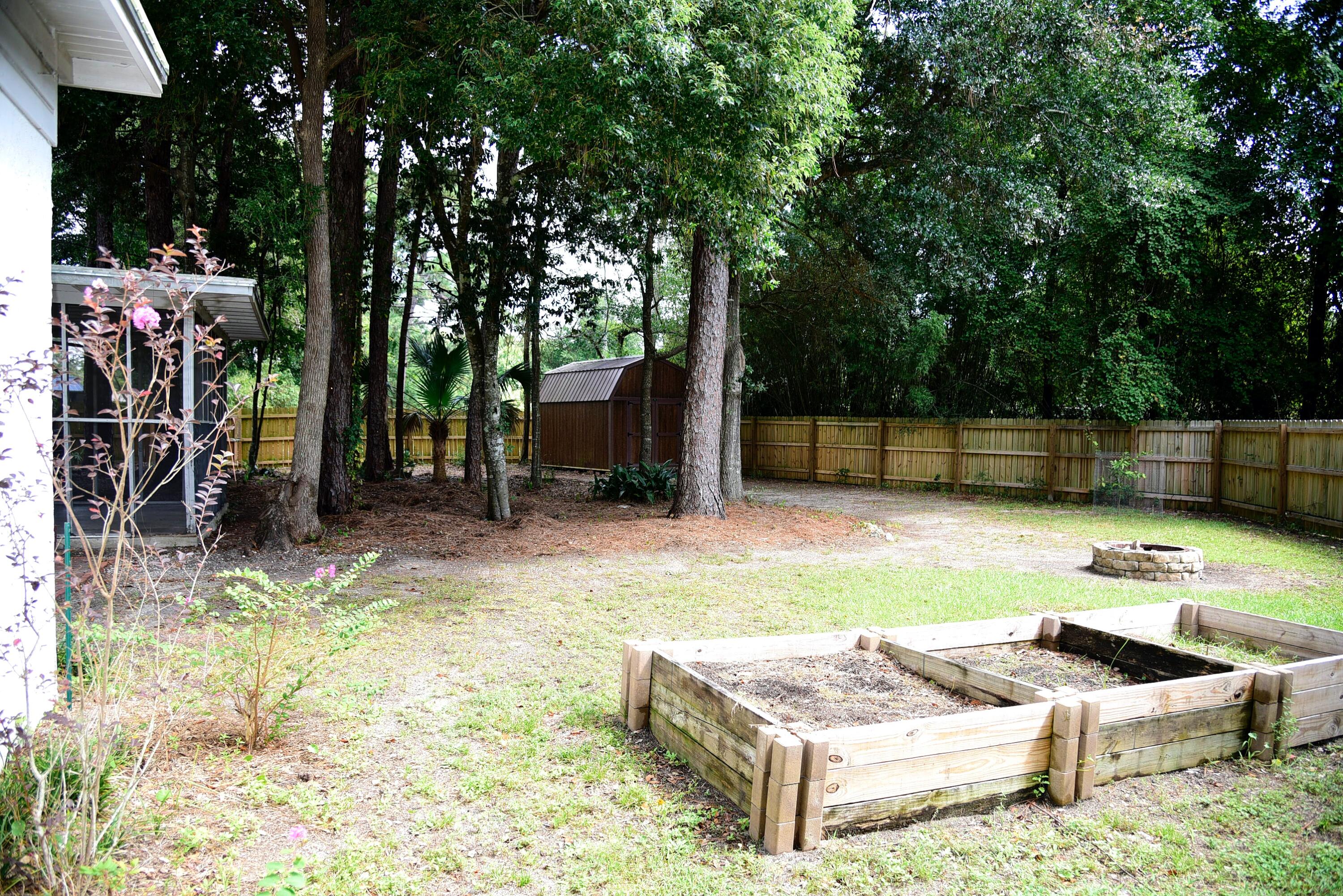 LONGWOOD S/D 1ST ADDN - Residential Lease