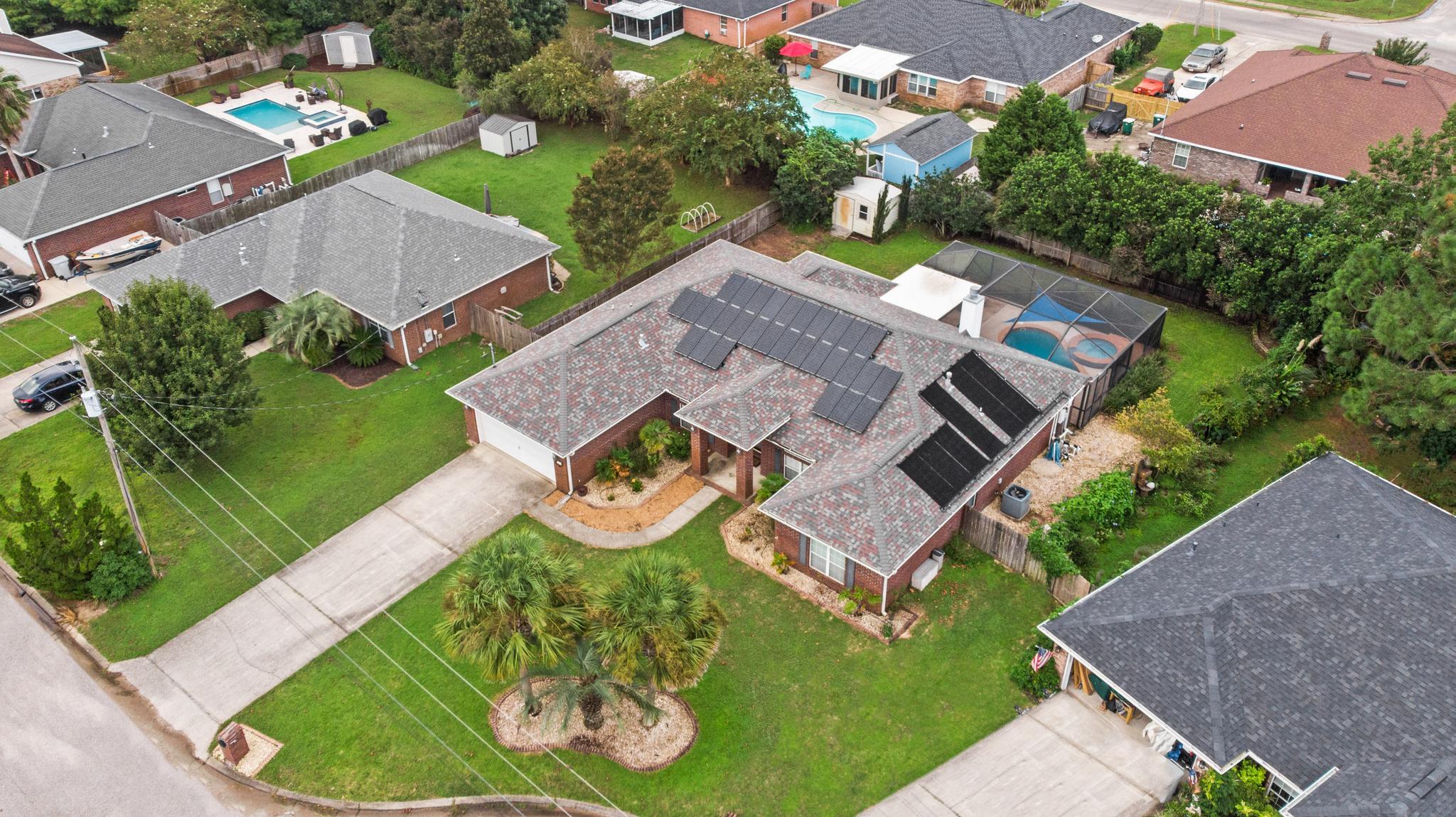 ASHBERRY WOODS - Residential