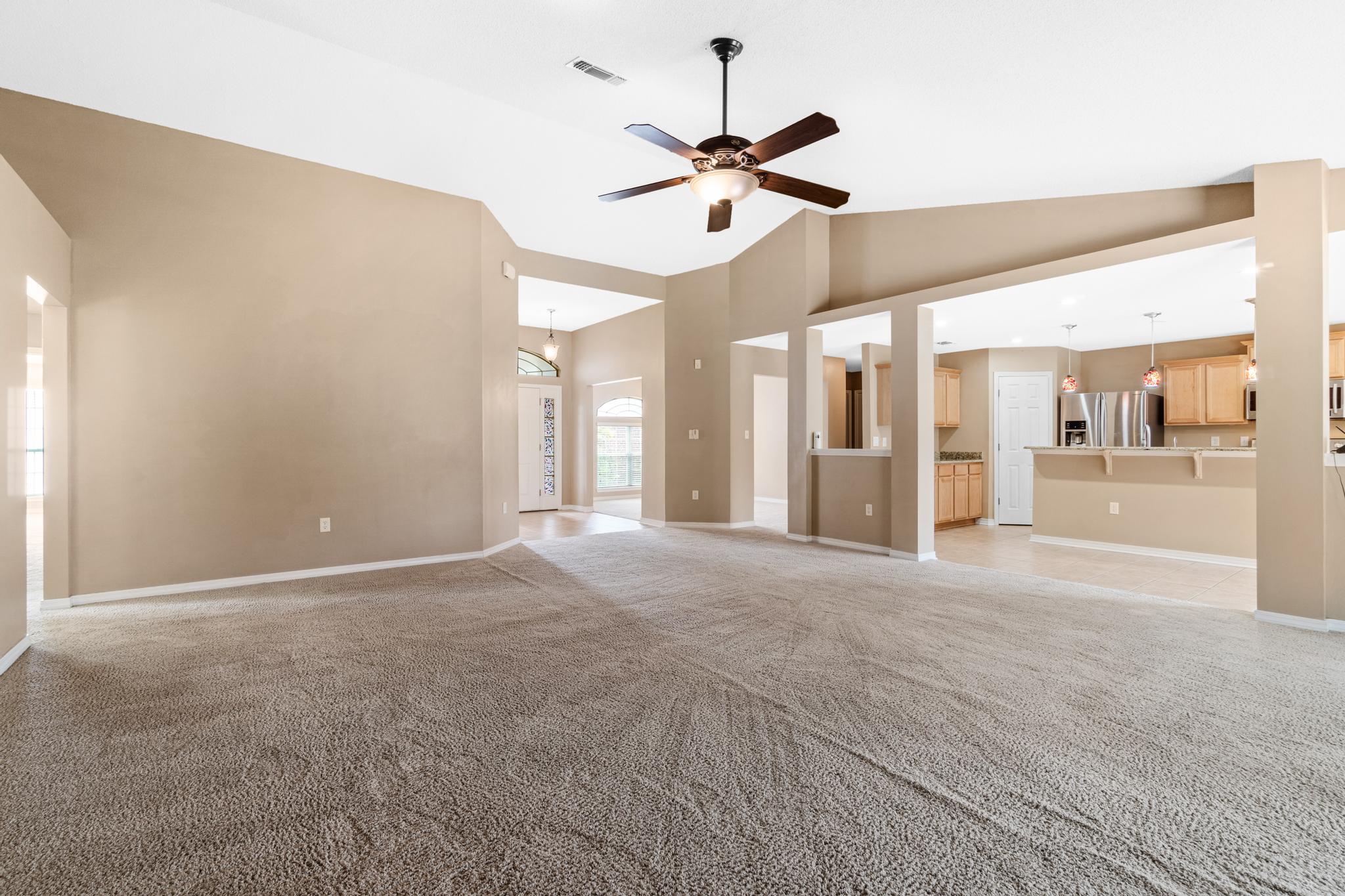 ASHBERRY WOODS - Residential