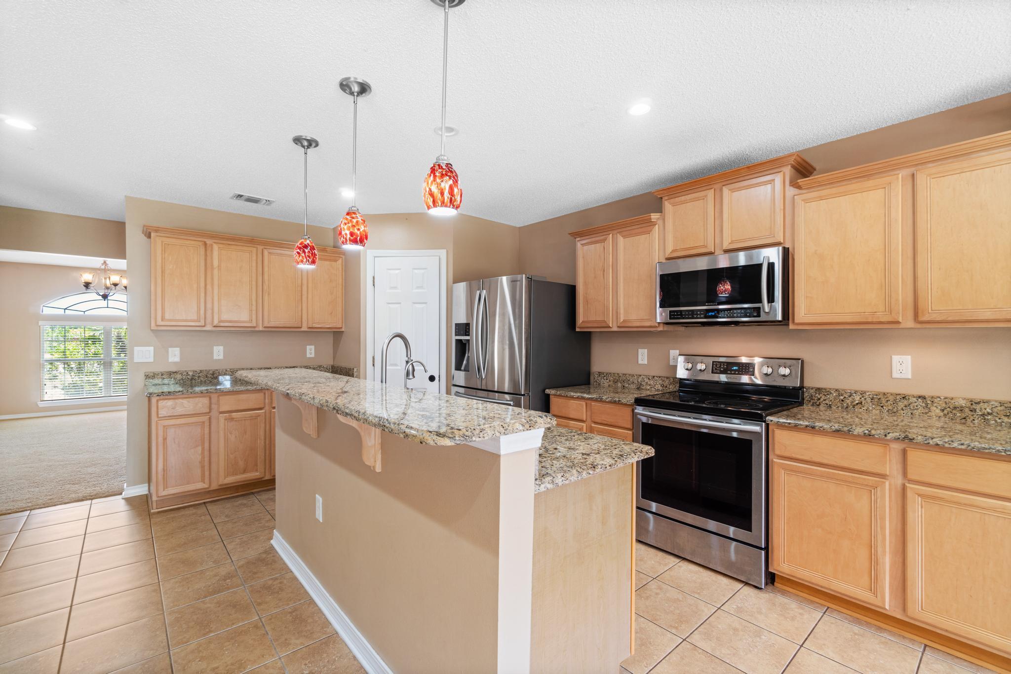 ASHBERRY WOODS - Residential