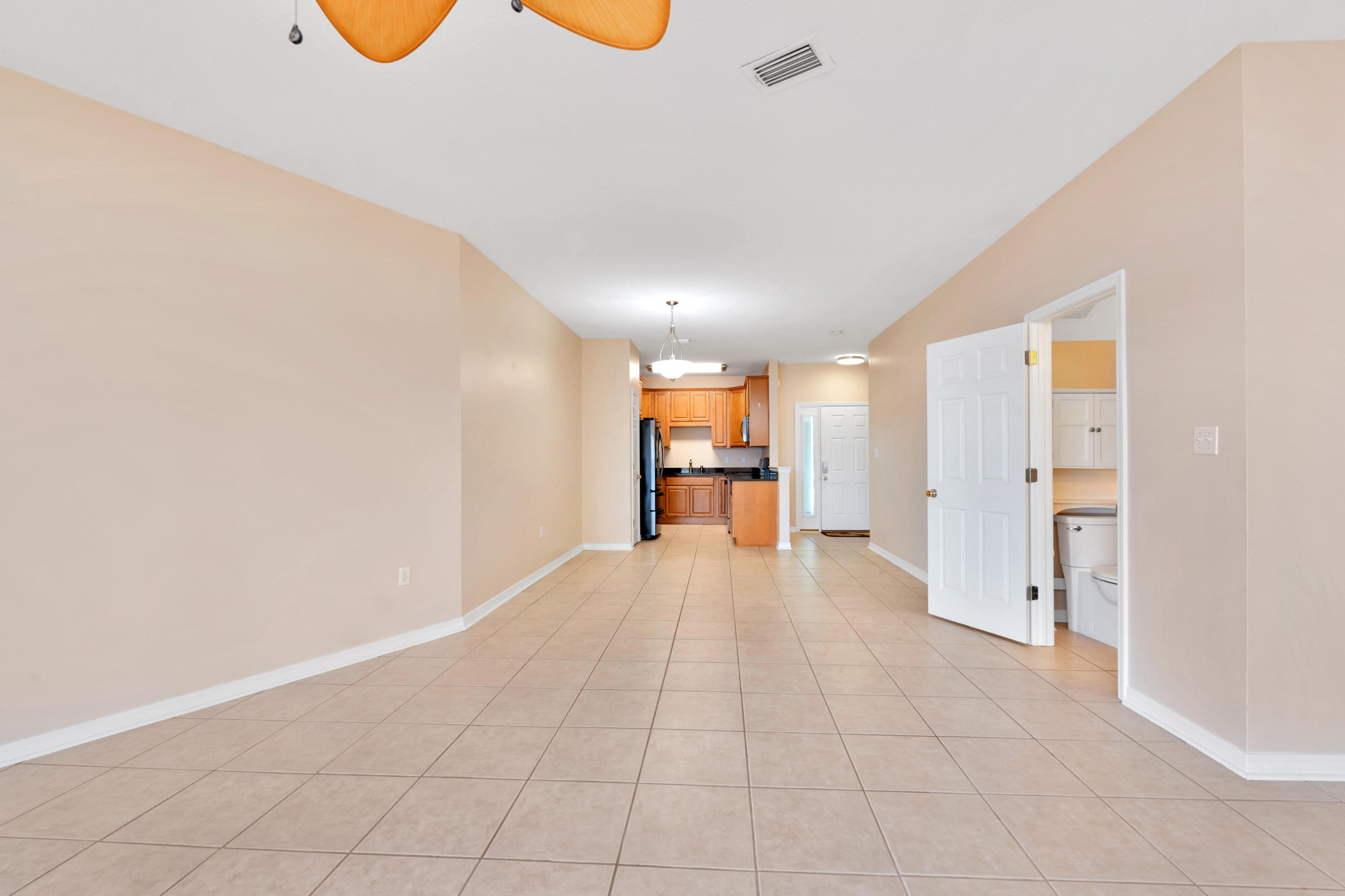 HIDDEN BAY VILLAGE - Residential